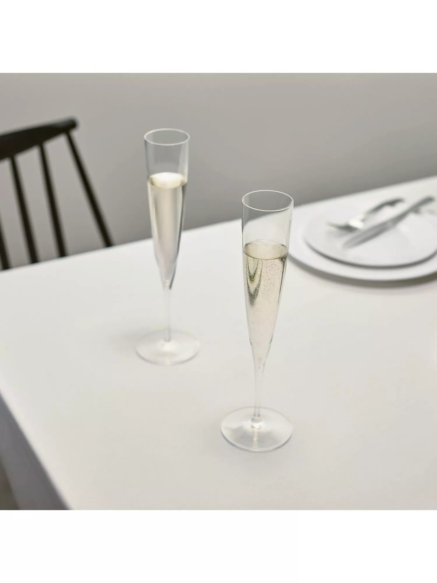 Waterford crystal champagne trumpets 170ml set of 2 (British brand)