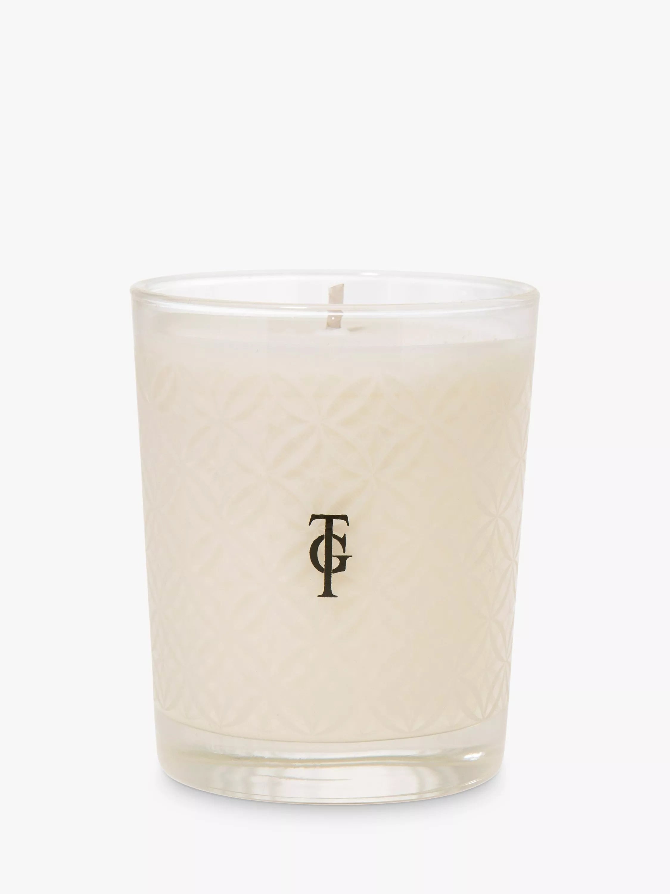 True Grace rosemary and eucalyptus scented candle 190g - British product