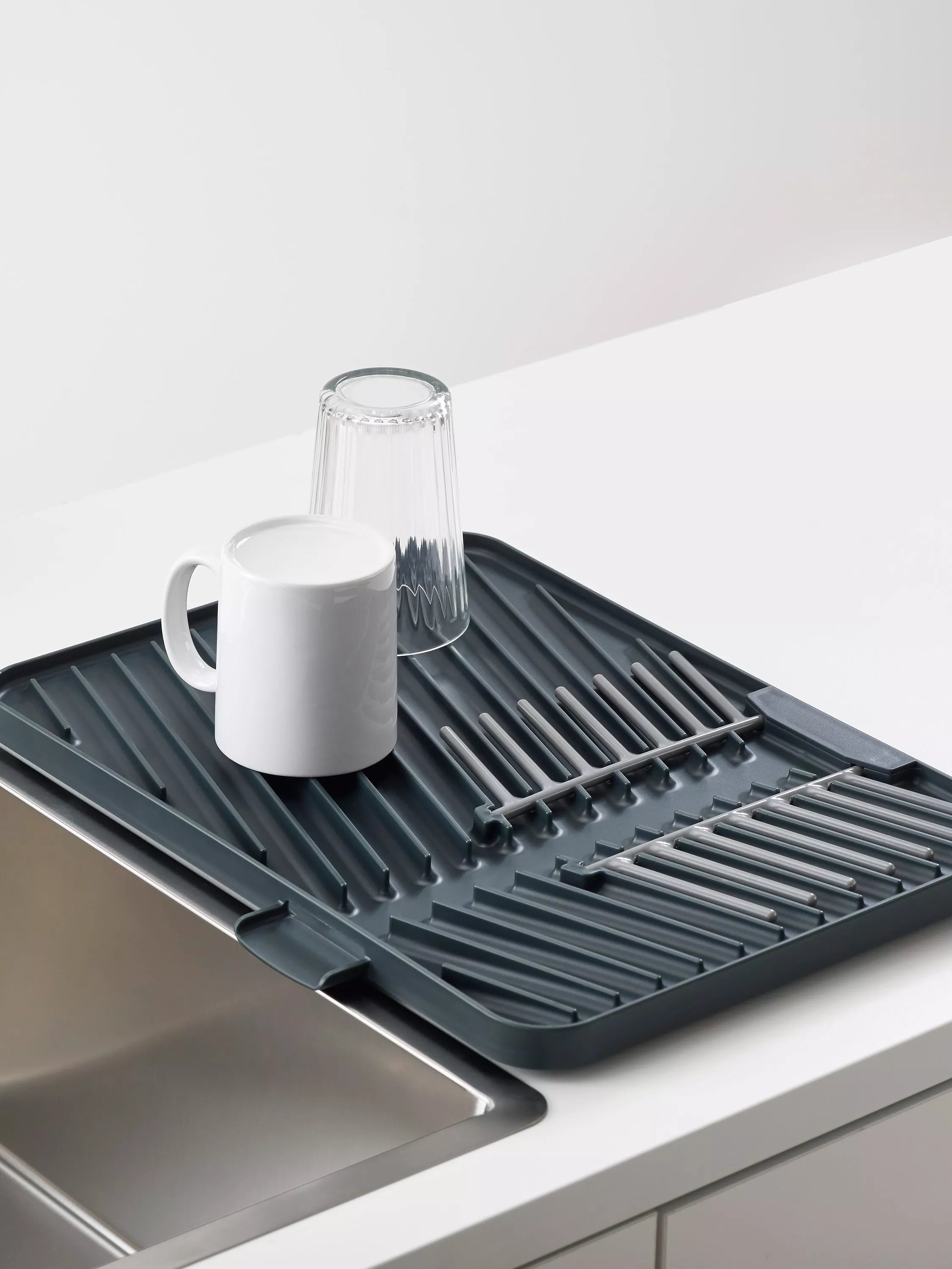 Joseph Joseph Flip Up dish rack, UK version