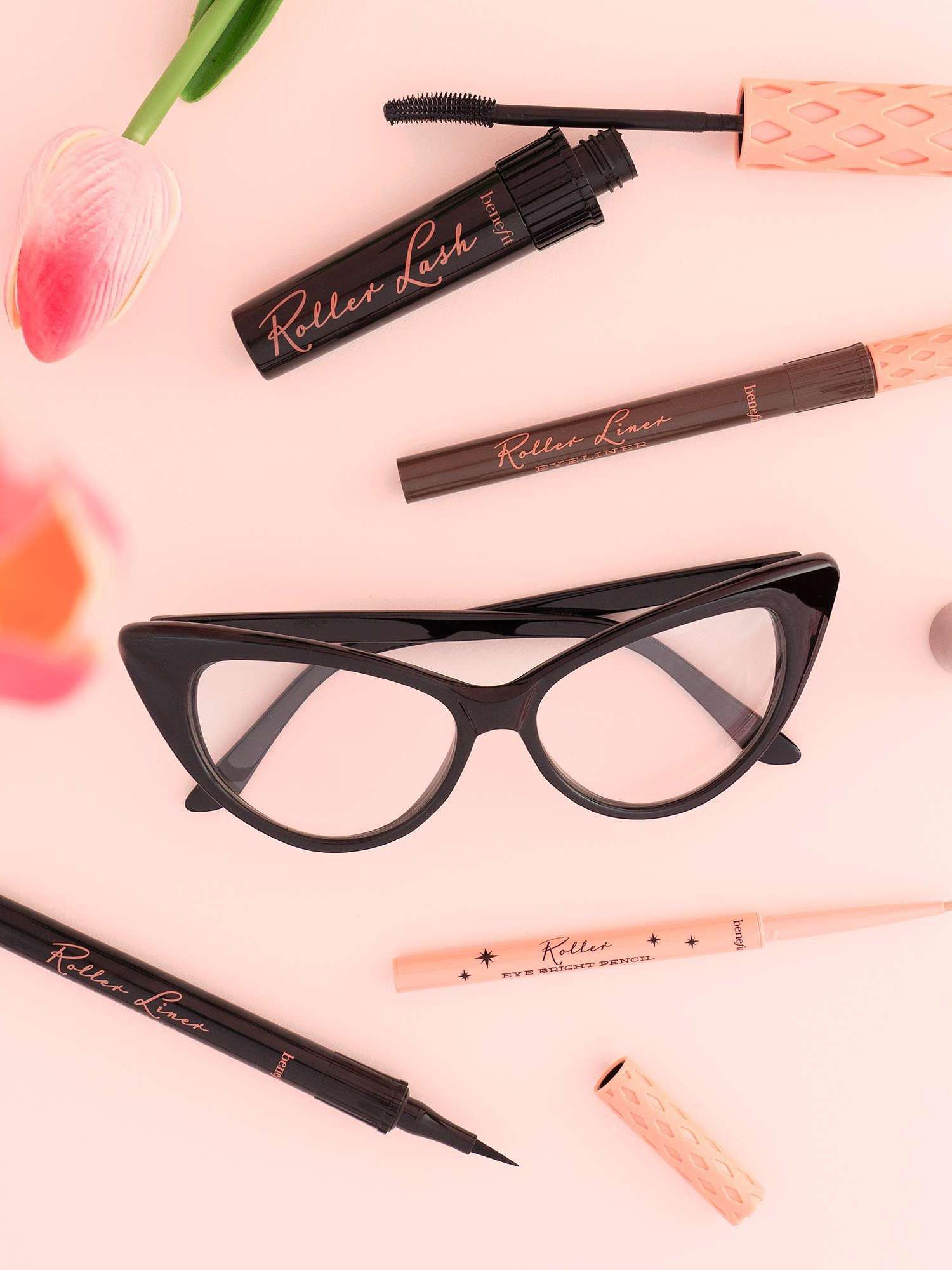 Benefit Roller Liner True Matte liquid eyeliner 1ml (British brand)
