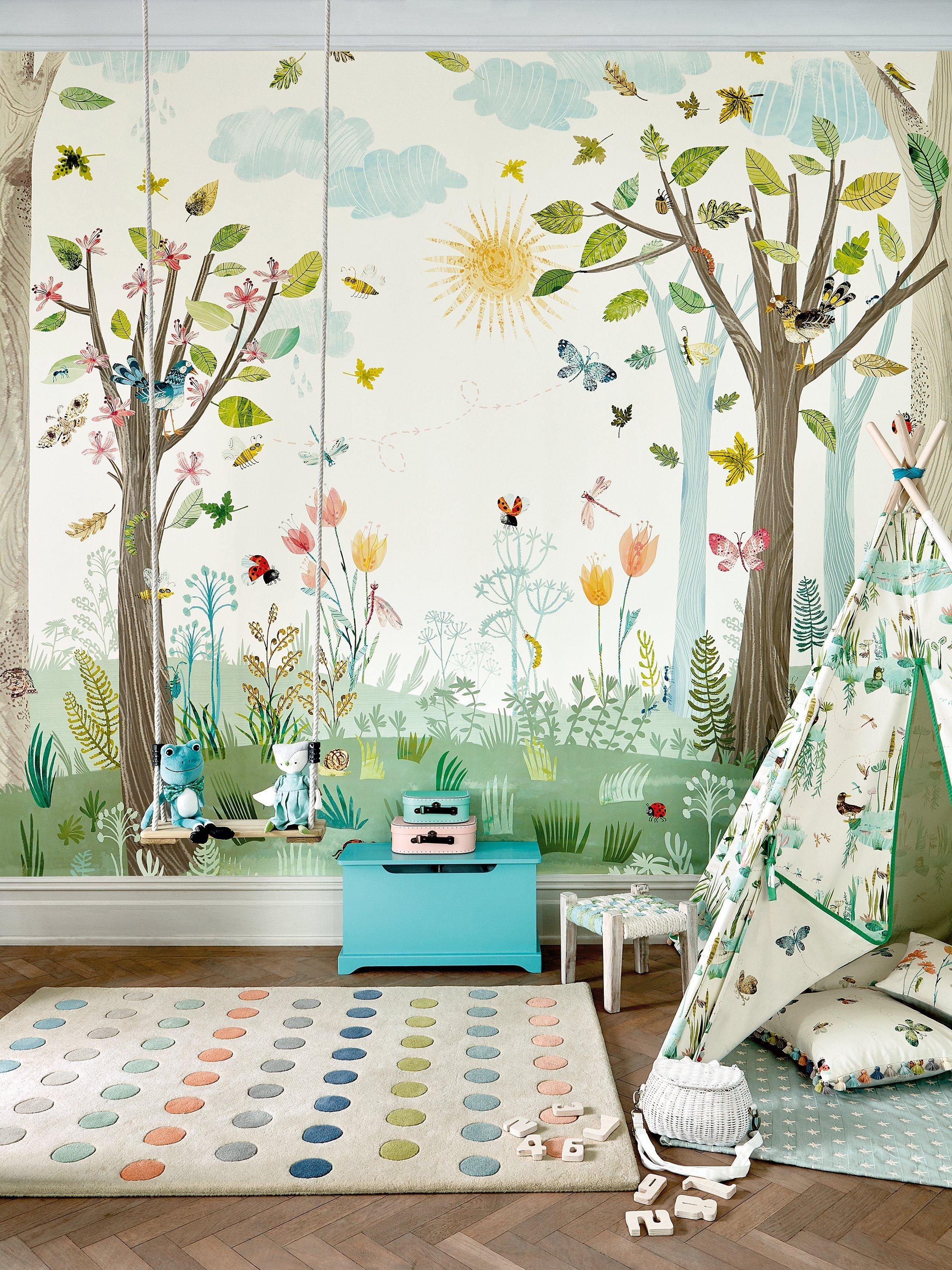 Villa Nova Busy Buzzy children's wallpaper mural 50cm x 18m, imported from the UK