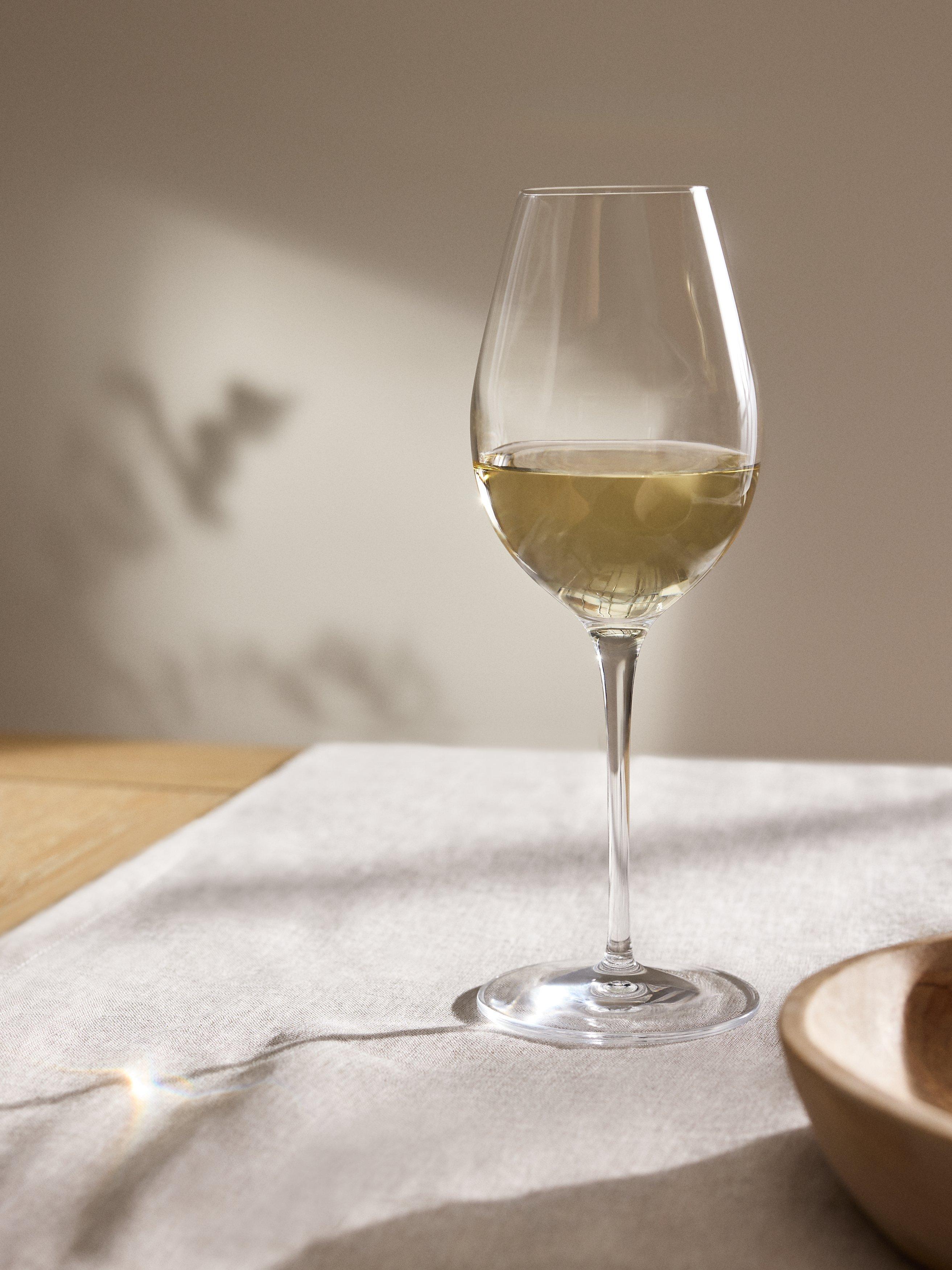 John Lewis Connoisseur white wine glasses set of 4 380ml (British brand)