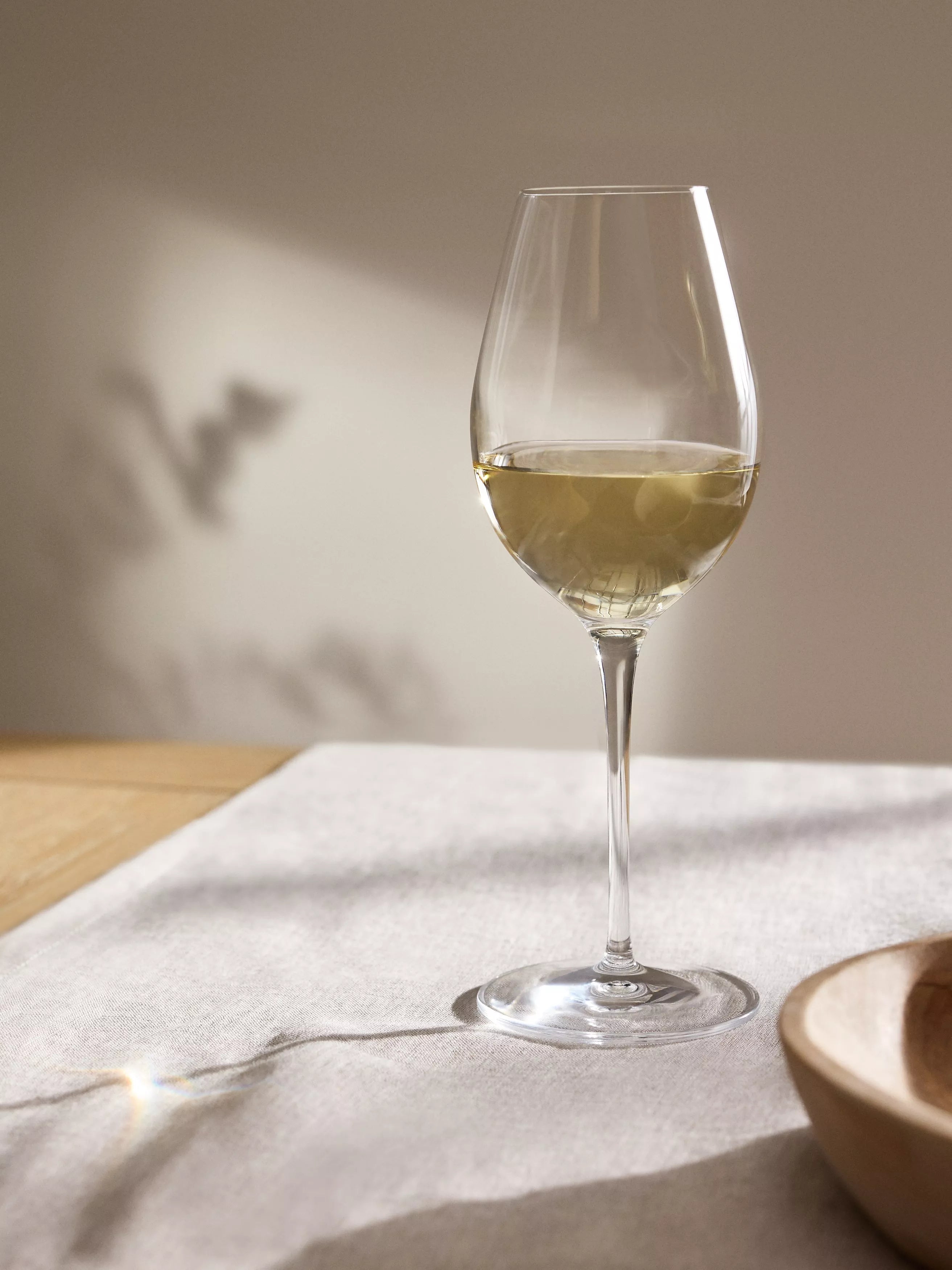 John Lewis Connoisseur white wine glasses set of 4 380ml (British brand)