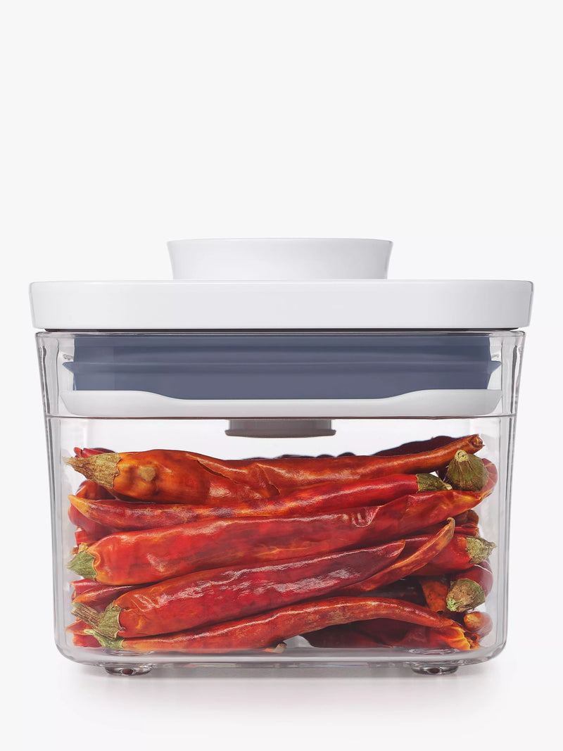 OXO POP square kitchen storage container 400ml - British product