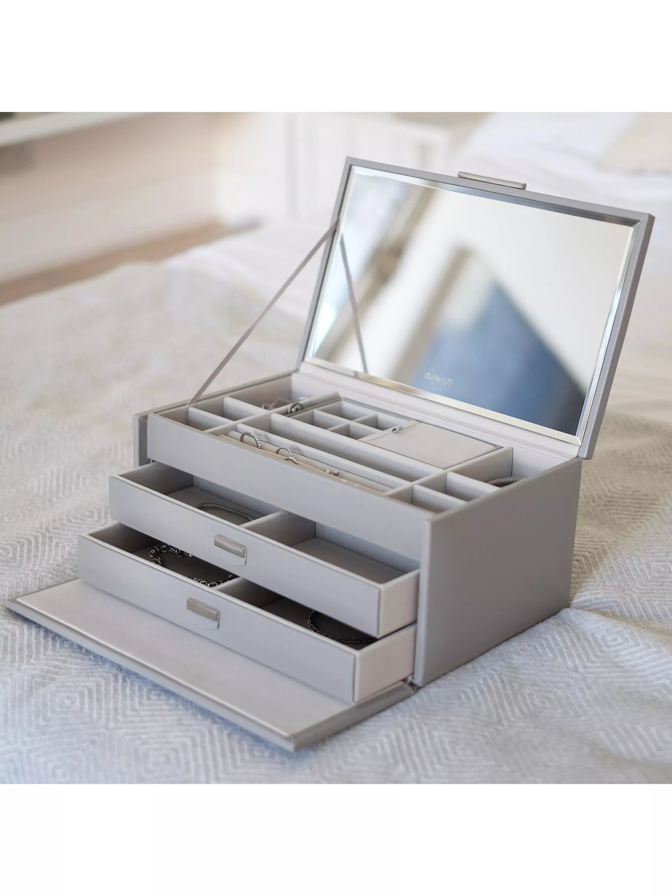 Dulwich Designs leather large jewellery box in grey (British brand)