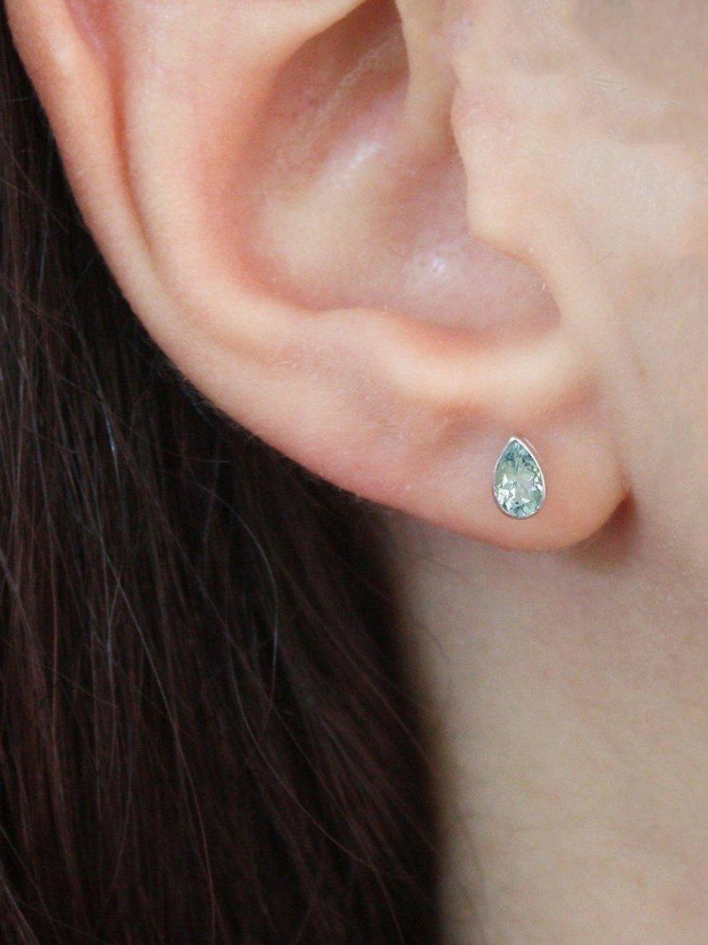E.W Adams 9ct gold teardrop stud earrings UK version