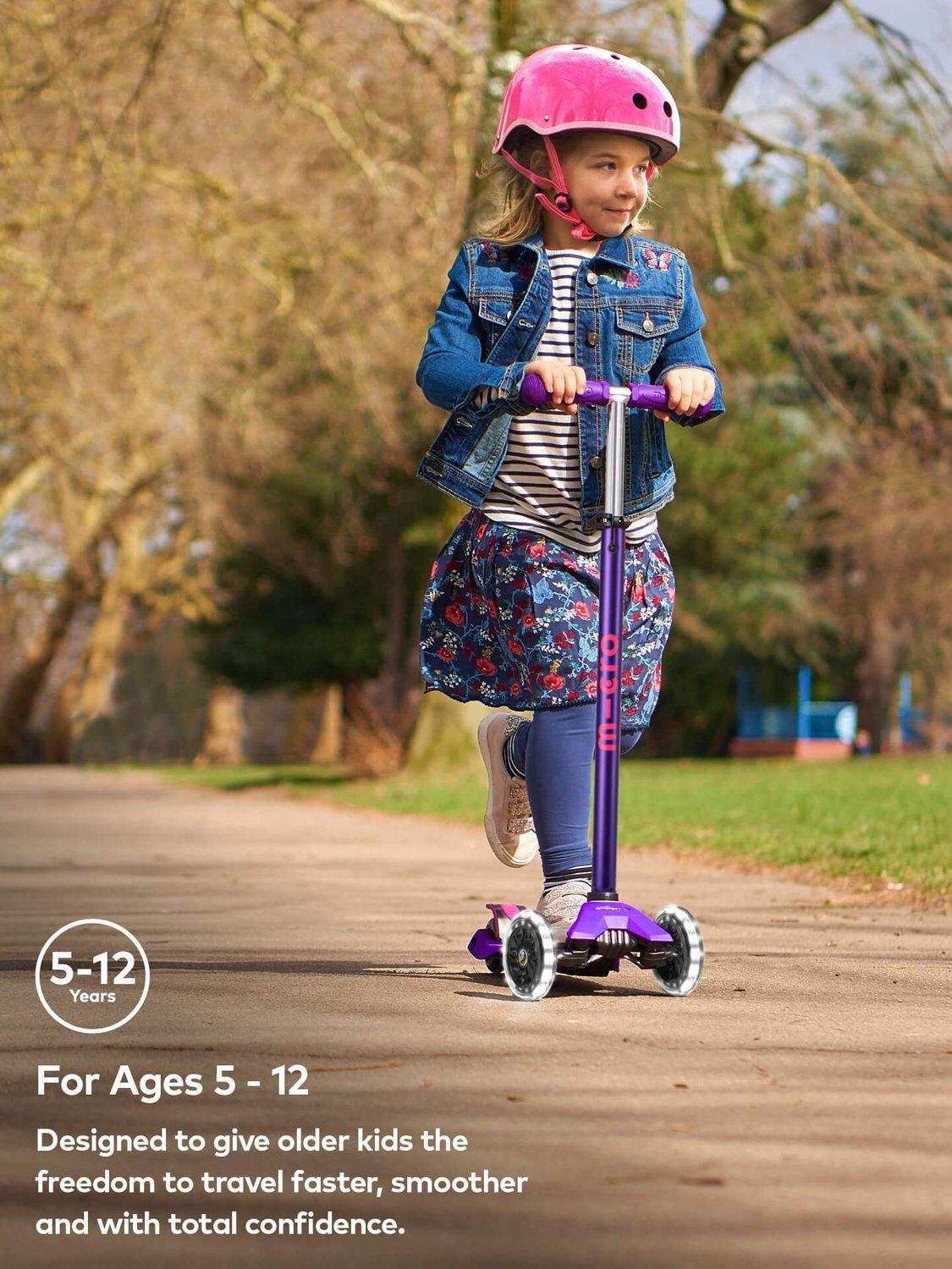 Micro Scooters Maxi Deluxe LED scooter, imported from the UK