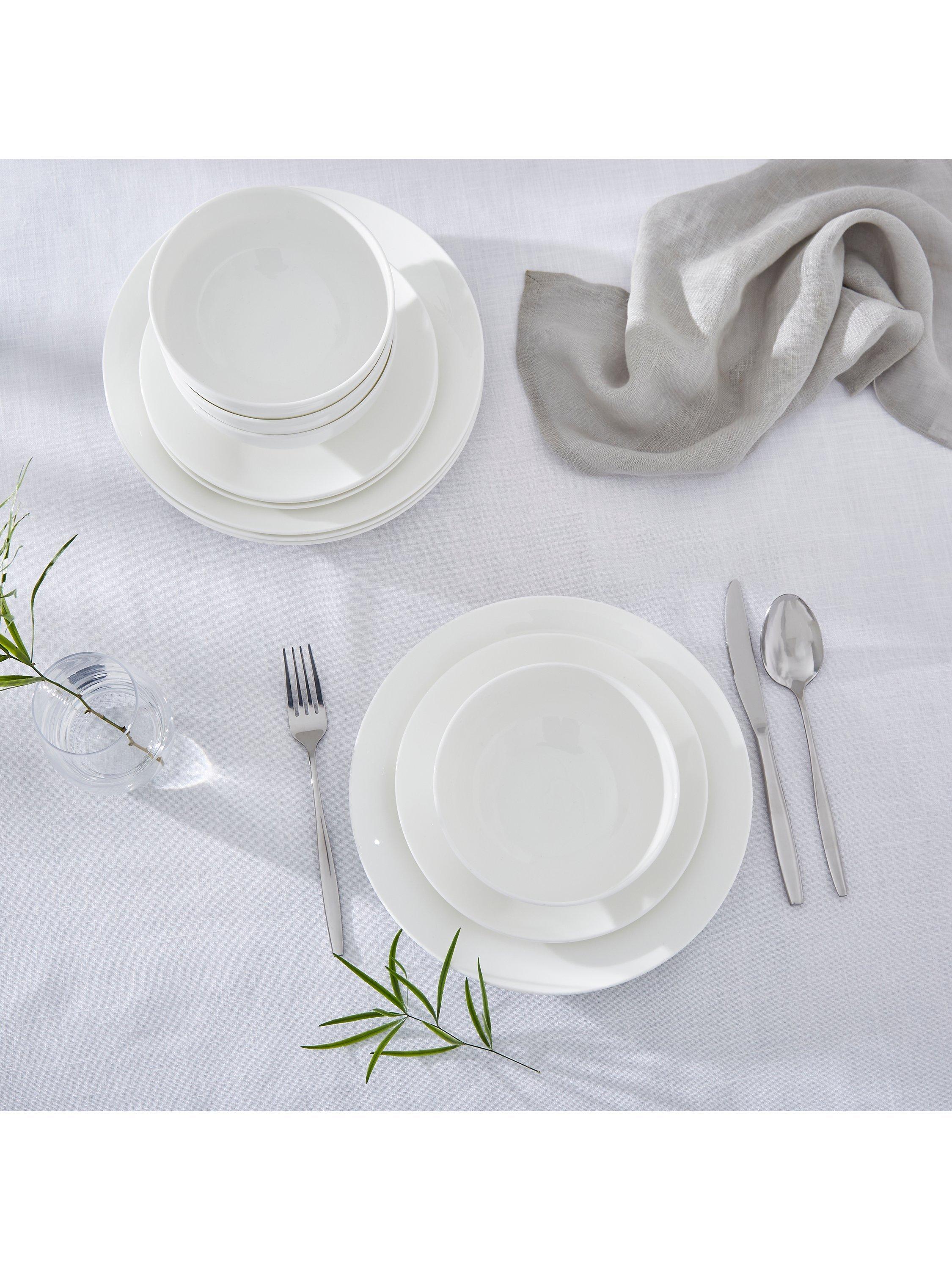 Royal Worcester bone china dinnerware set Serendipity White 12 piece - British product