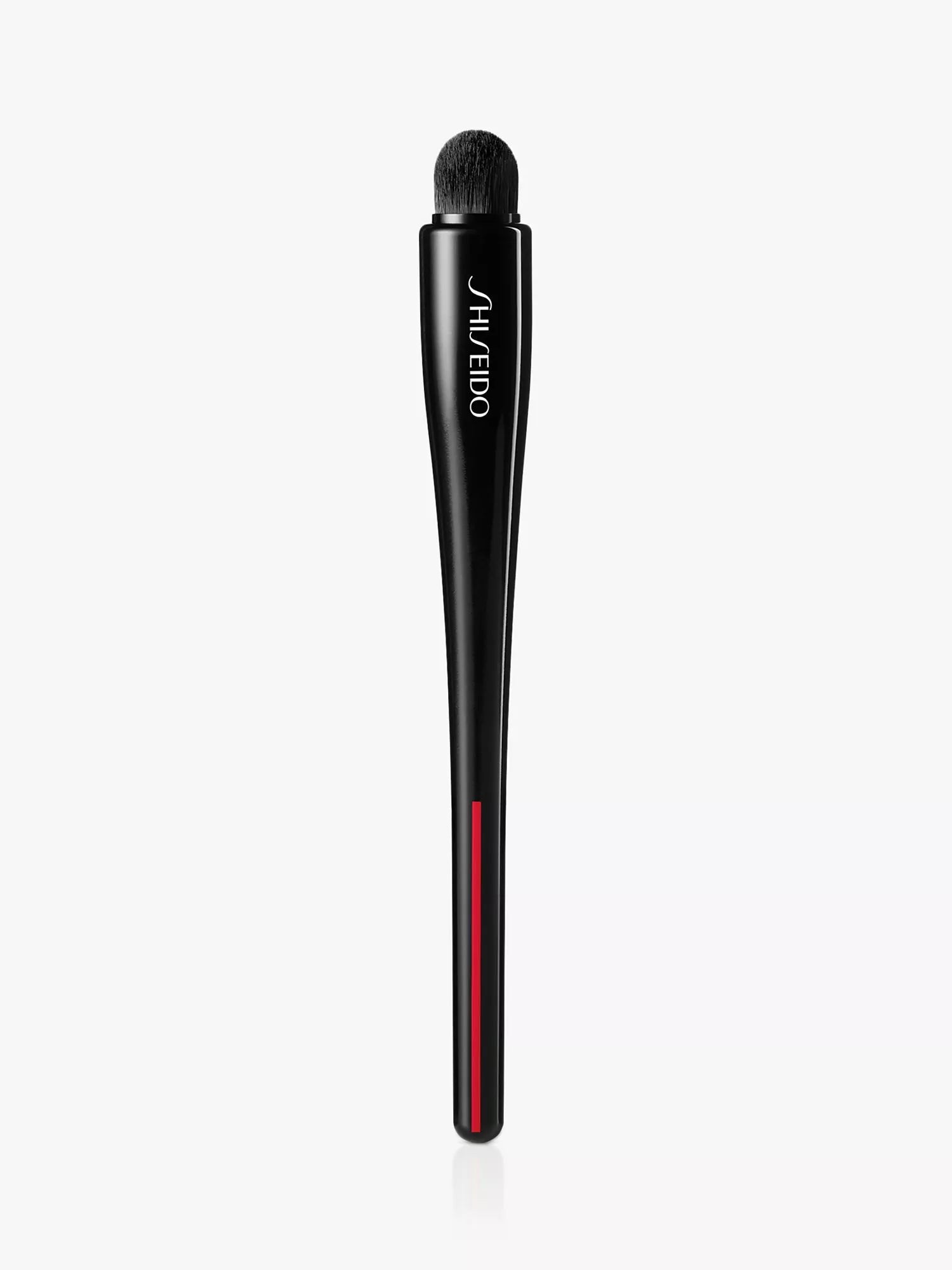 Shiseido concealer brush rounded tip synthetic fibres - British product