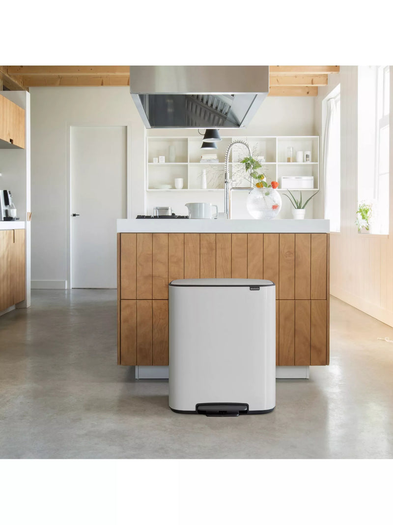 Brabantia Bo pedal recycling bin 30L - British product