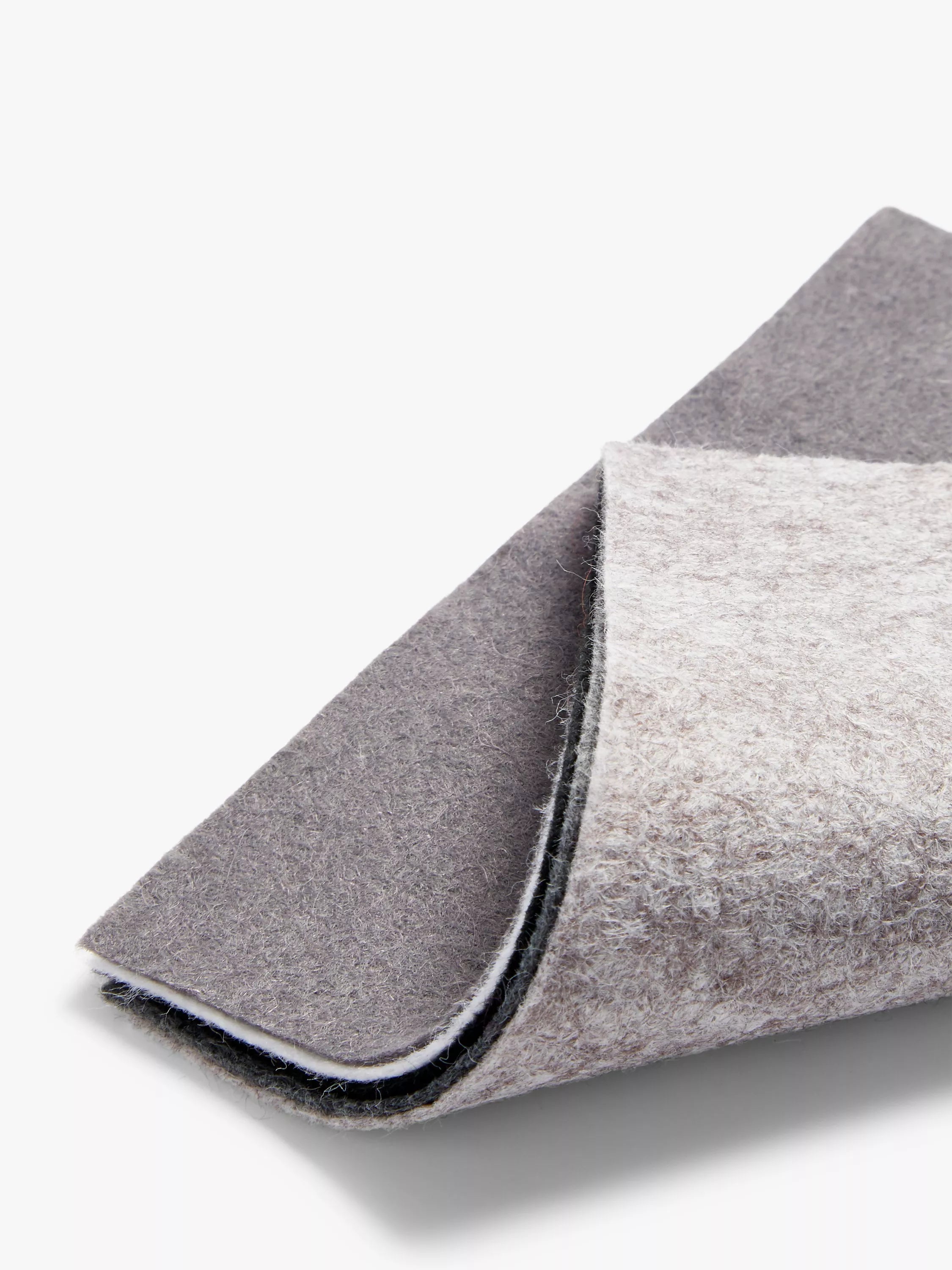 Habico black felt squares pack of 10 6x6 inches - British product