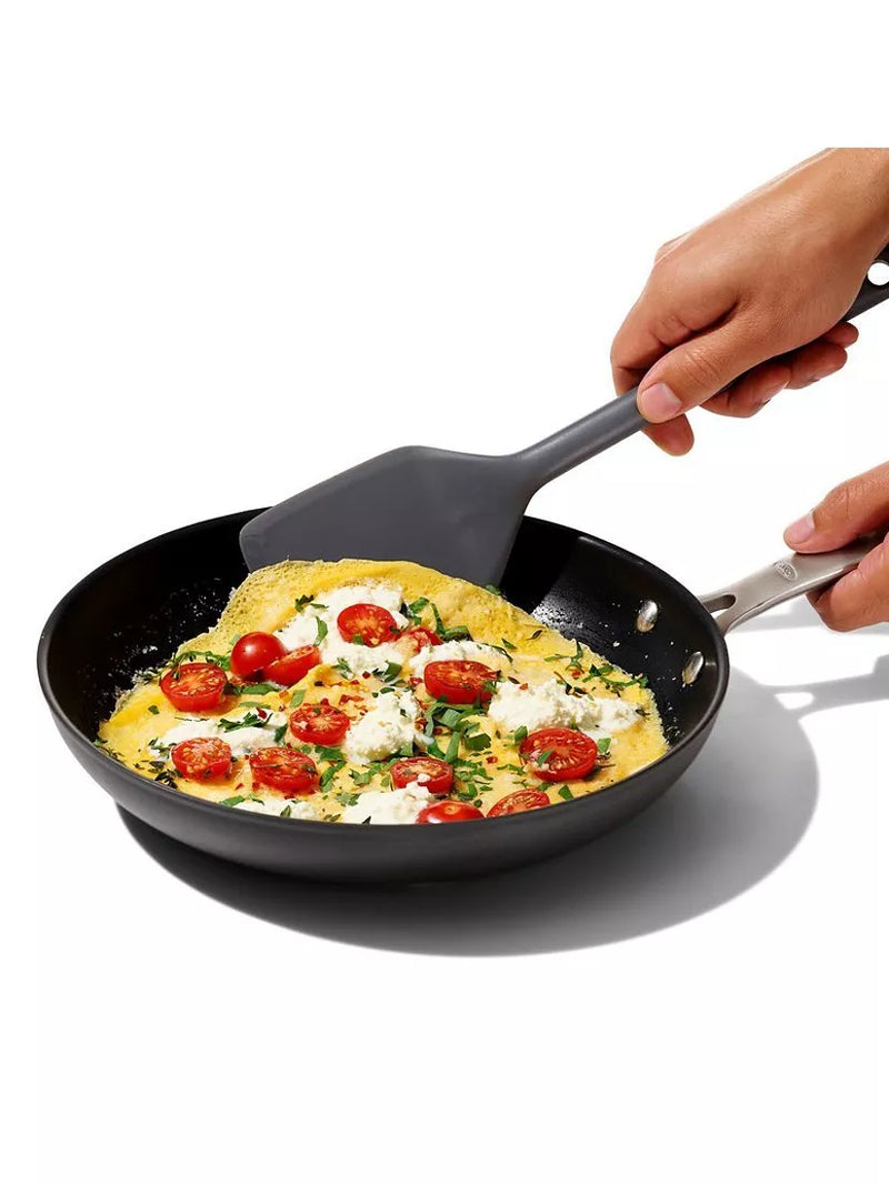 OXO silicone turner small flexible, imported from the UK