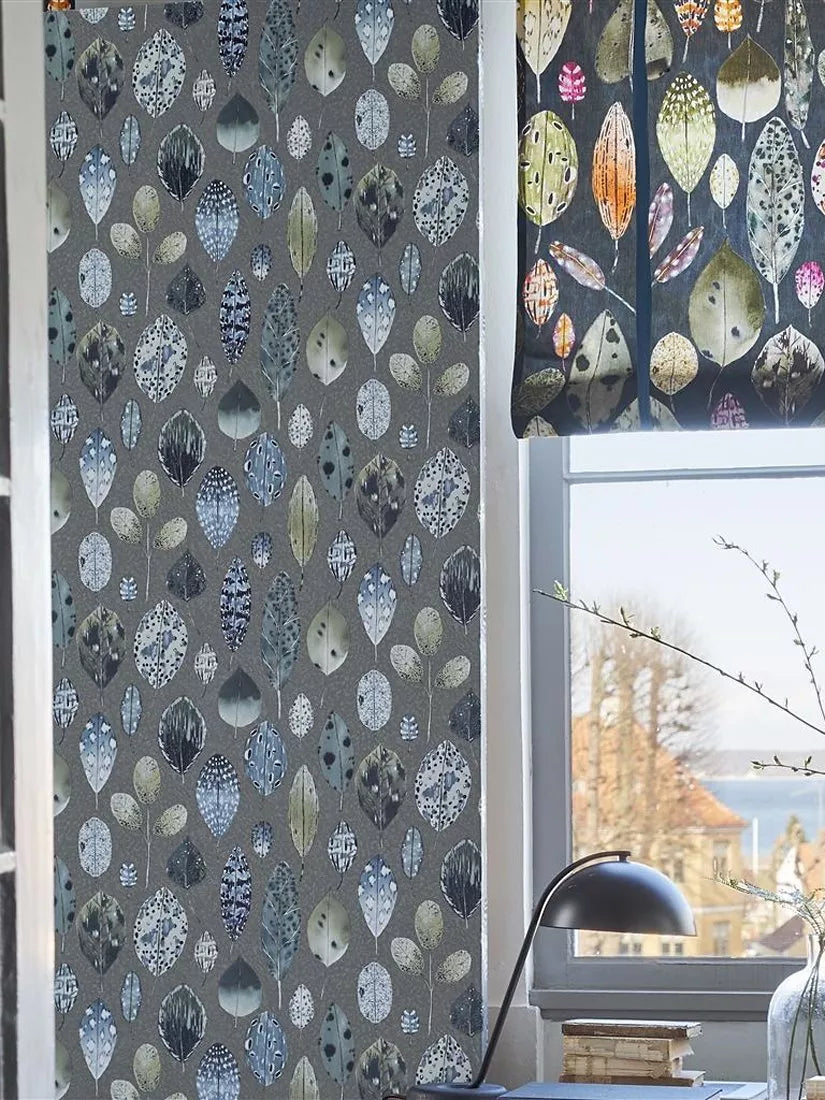 Designers Guild Tulsi wallpaper - British product