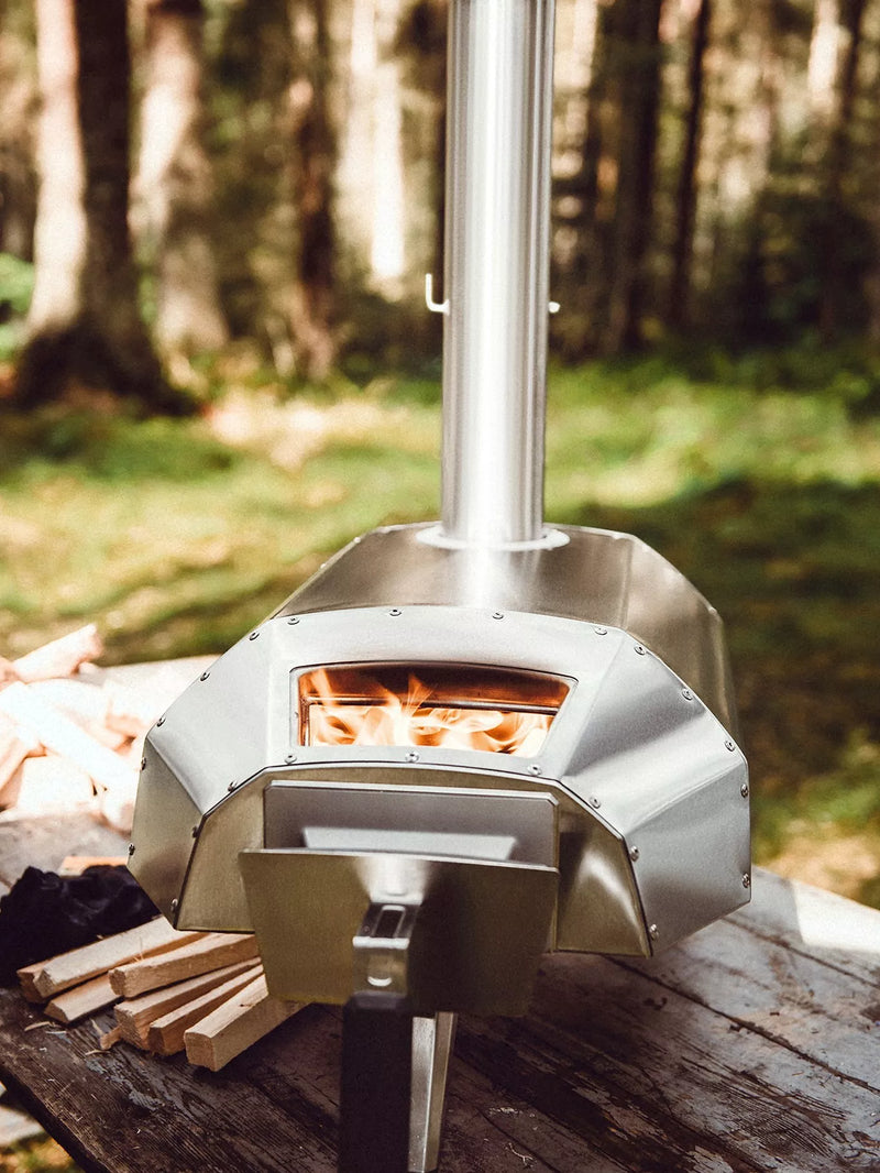Ooni Karu 12 portable pizza oven - UK version