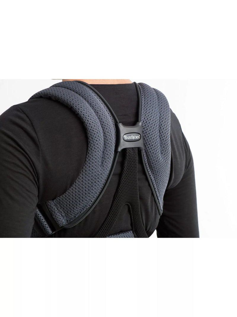BabyBjörn Move 3D mesh baby carrier for infants 3.5kg to 12kg - British product