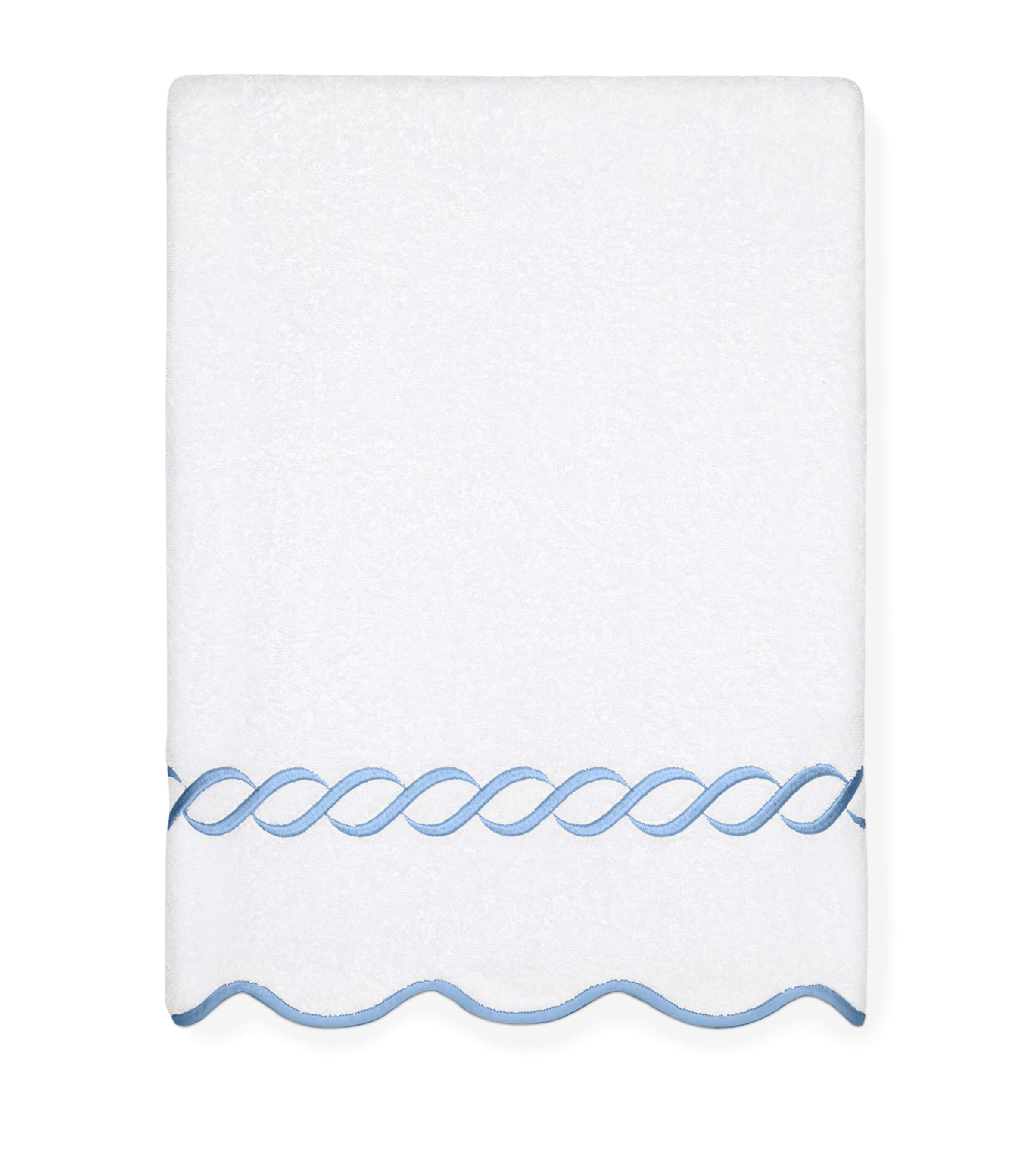 Pratesi cotton Treccia bath sheet 100cm x 180cm, imported from the UK