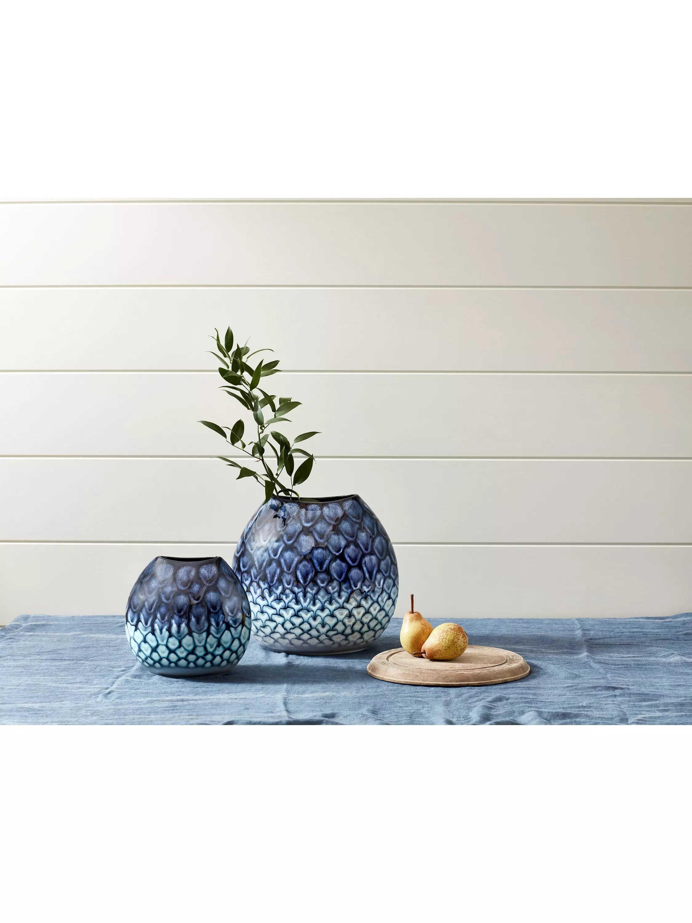 Poole Pottery Ocean Purse Vase 20cm imported from the UK