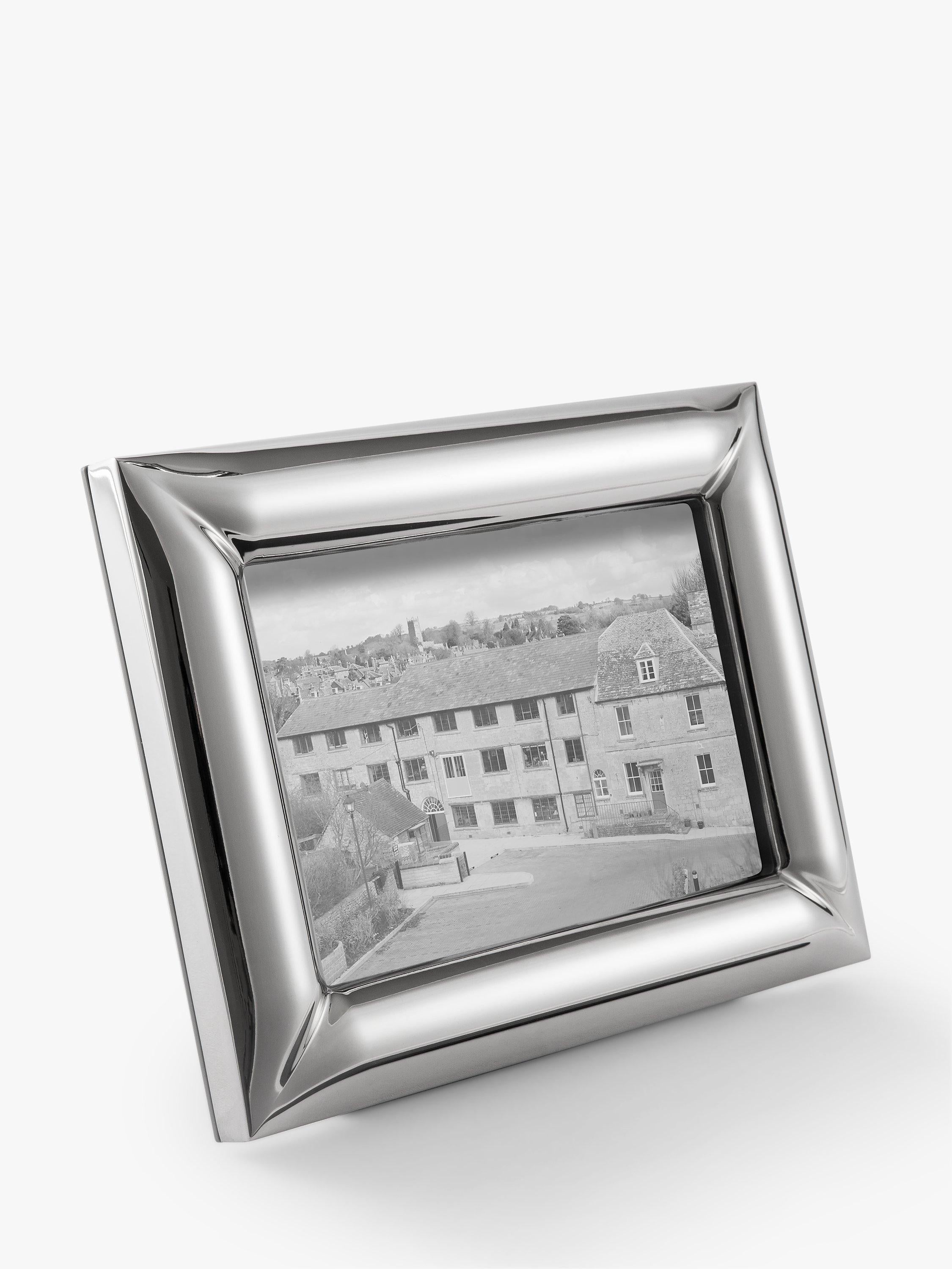 Robert Welch Barrow photo frame 4x6 stainless steel, imported from the UK