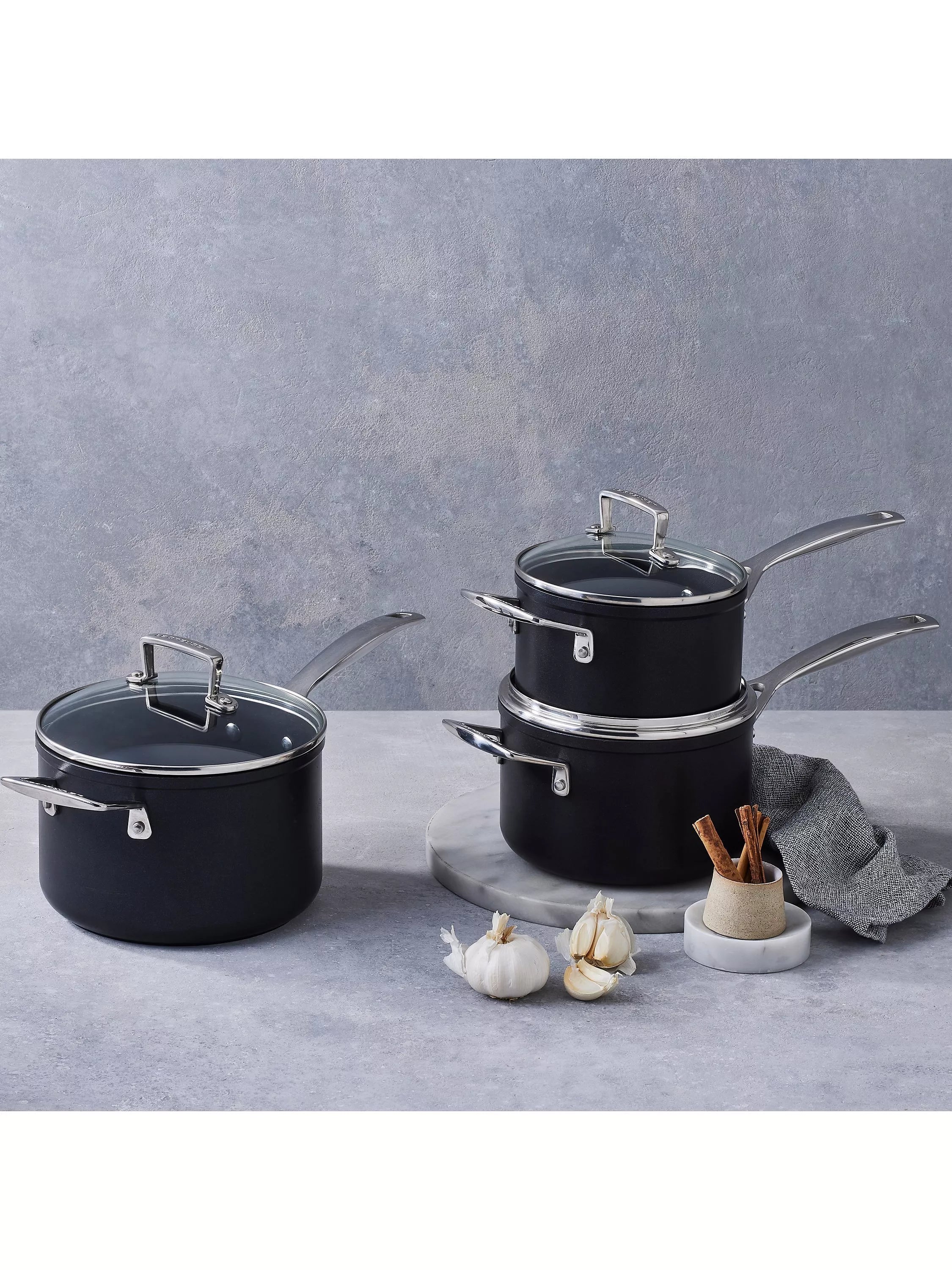 Le Creuset toughened non-stick saucepan set 16cm 18cm 20cm, UK version