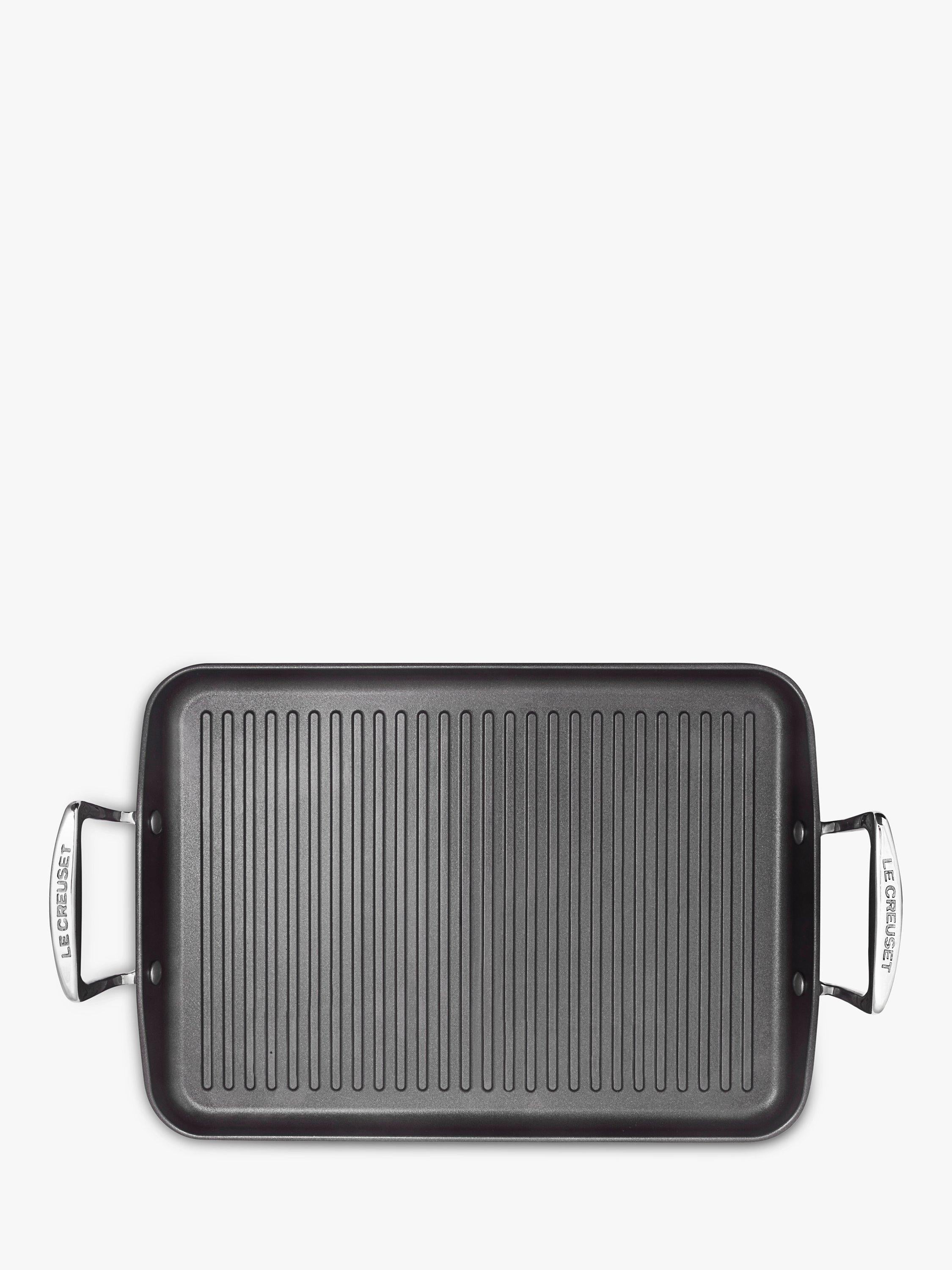 Le Creuset rectangular grill pan with toughened non-stick coating, 35cm, UK version