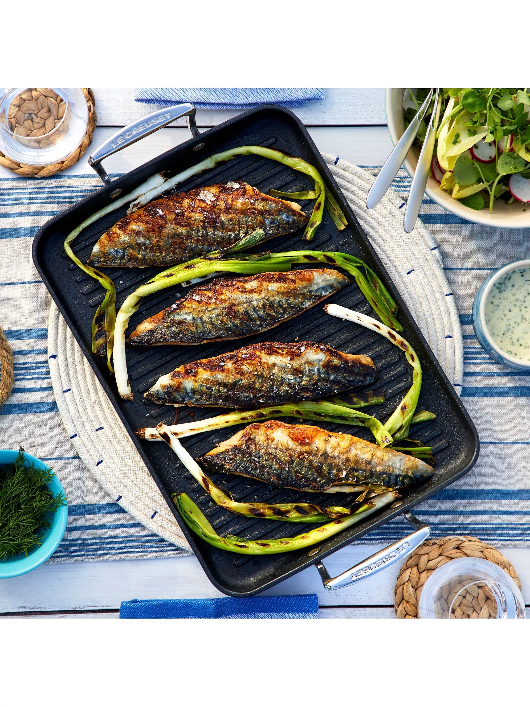 Le Creuset rectangular grill pan with toughened non-stick coating, 35cm, UK version