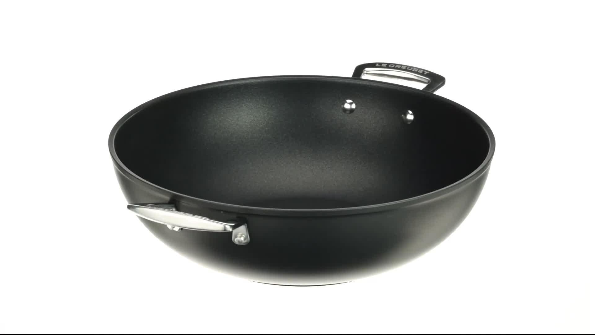 Le Creuset toughened non-stick aluminium wok 32cm, UK version