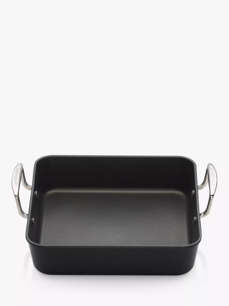 Le Creuset toughened non-stick square roaster 26cm, UK version
