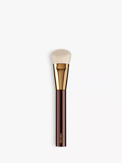 John Lewis TOM FORD Shade & Illuminate Foundation Brush- Buy online at McGrocer