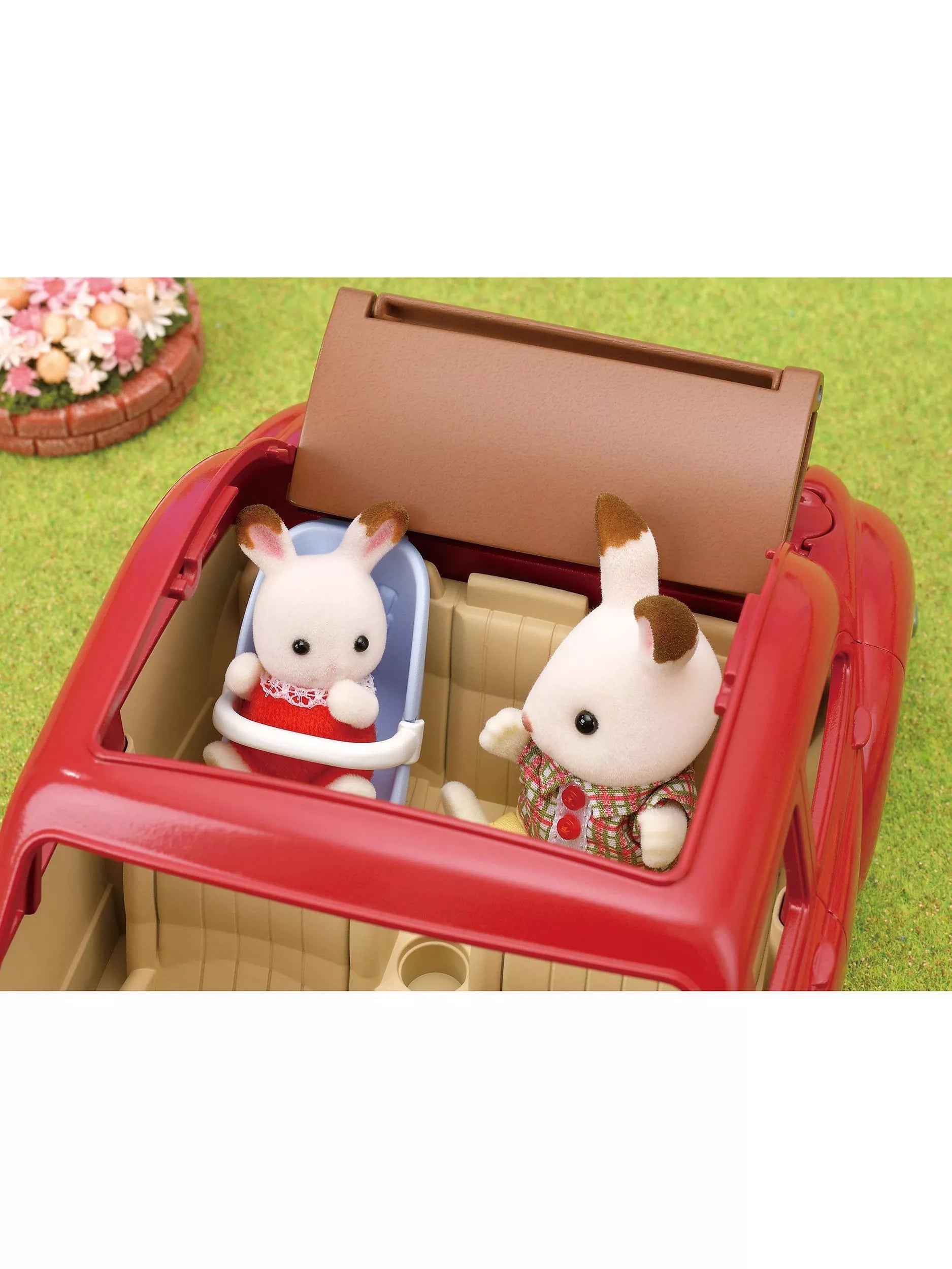 Sylvanian Families Family Cruising Car Set toy car with buggy, imported from the UK