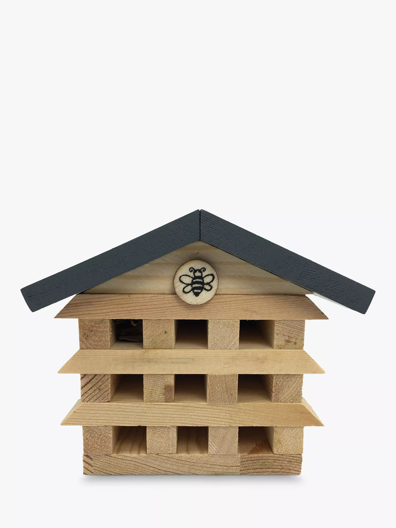 Apples to Pears bee hotel craft kit - British product