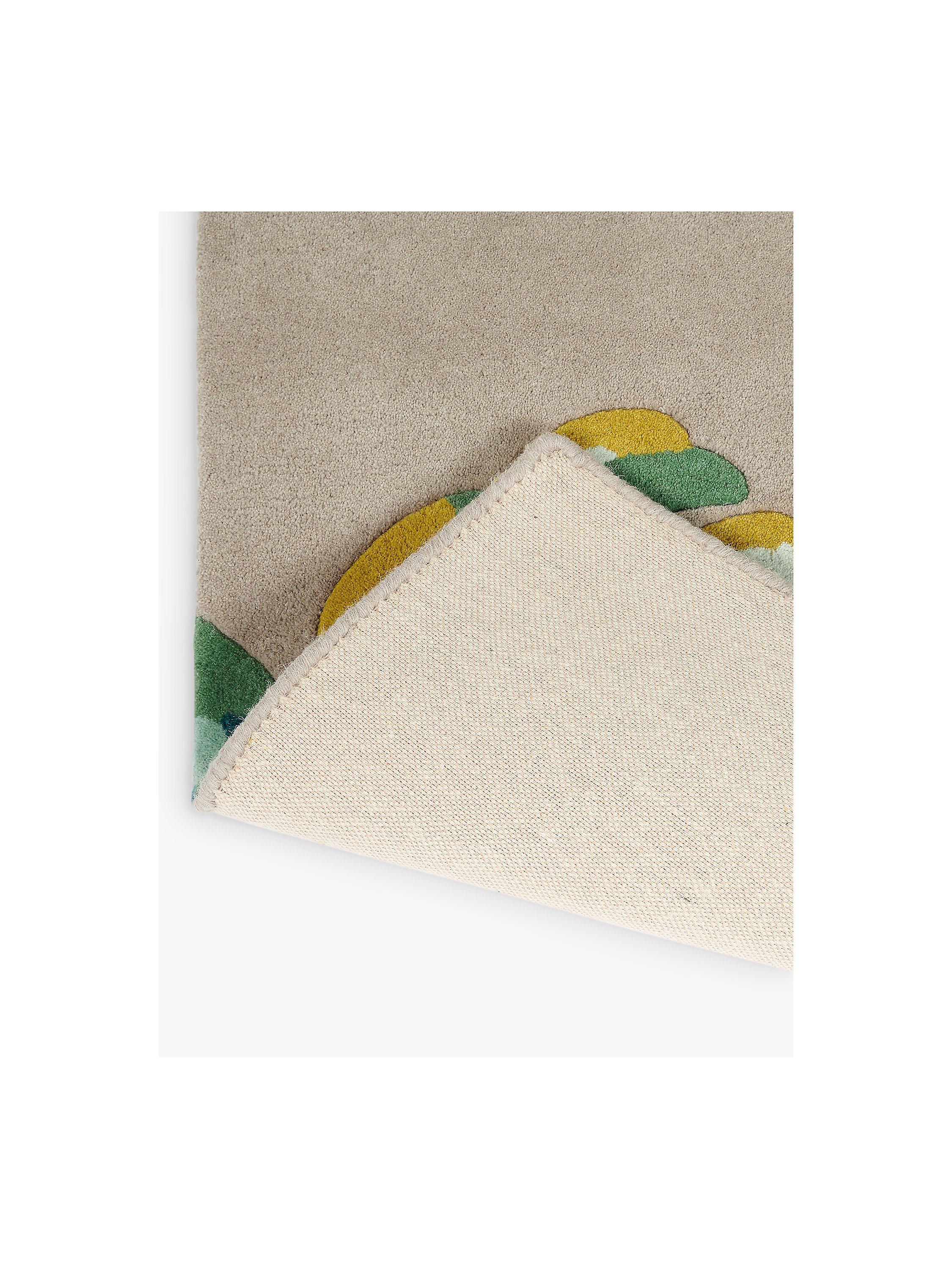 Harlequin Kelapa hand-tufted wool rug floral leaf design, UK version