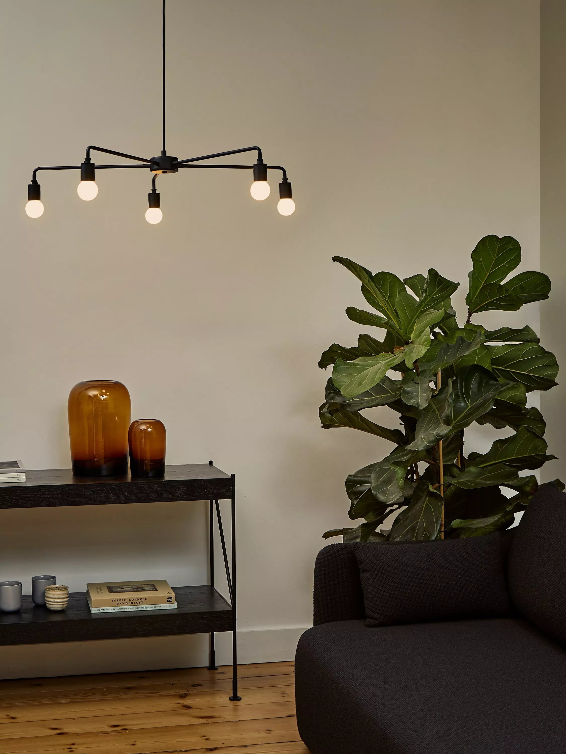 Tala LED globe bulb 4W dim to warm matte white (British brand)