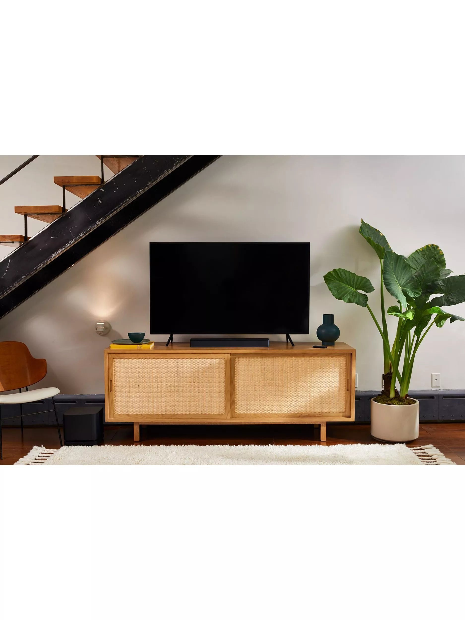 Bose TV Speaker Bluetooth soundbar - British product