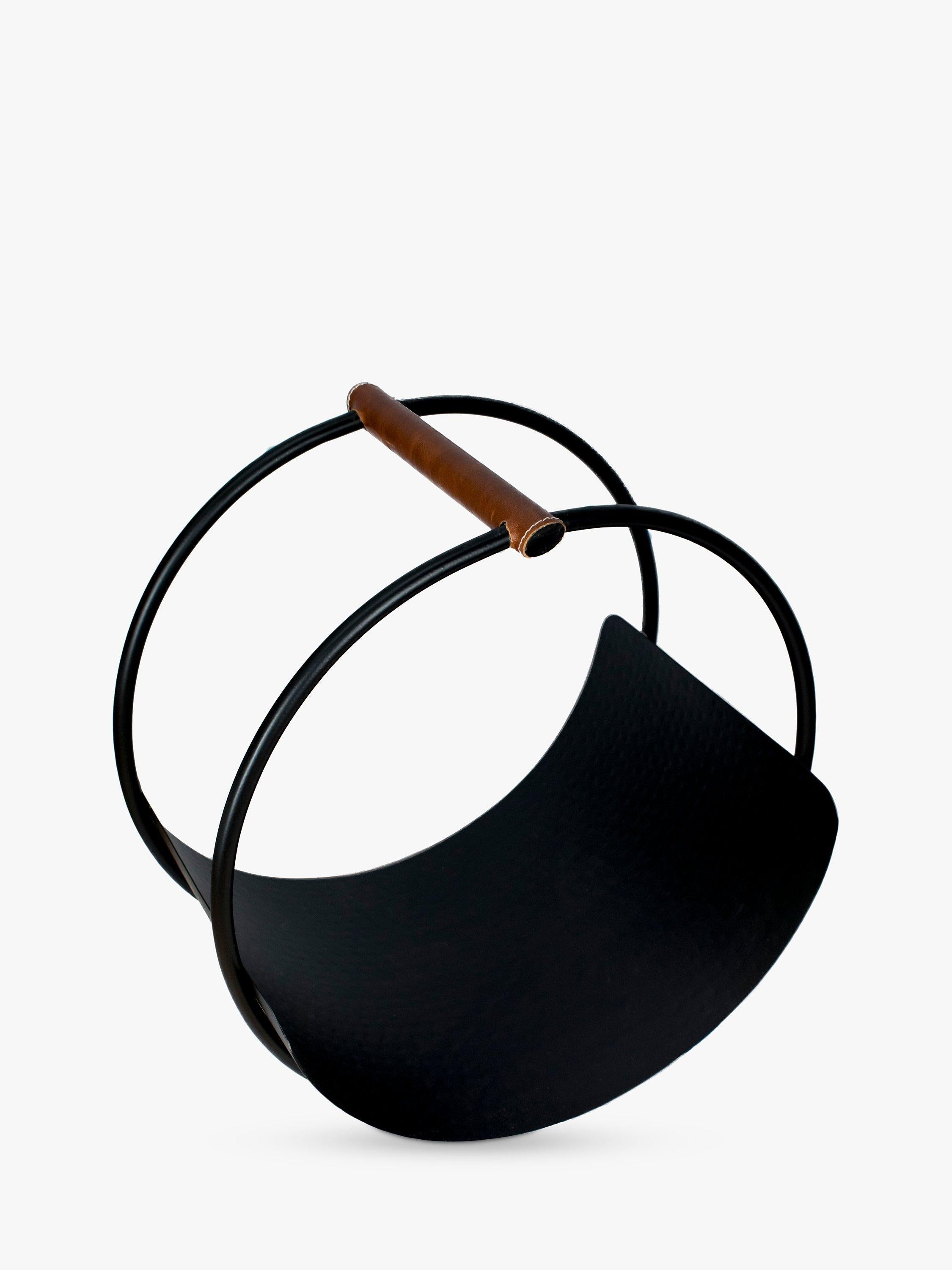 Ivyline iron circular log holder, UK version