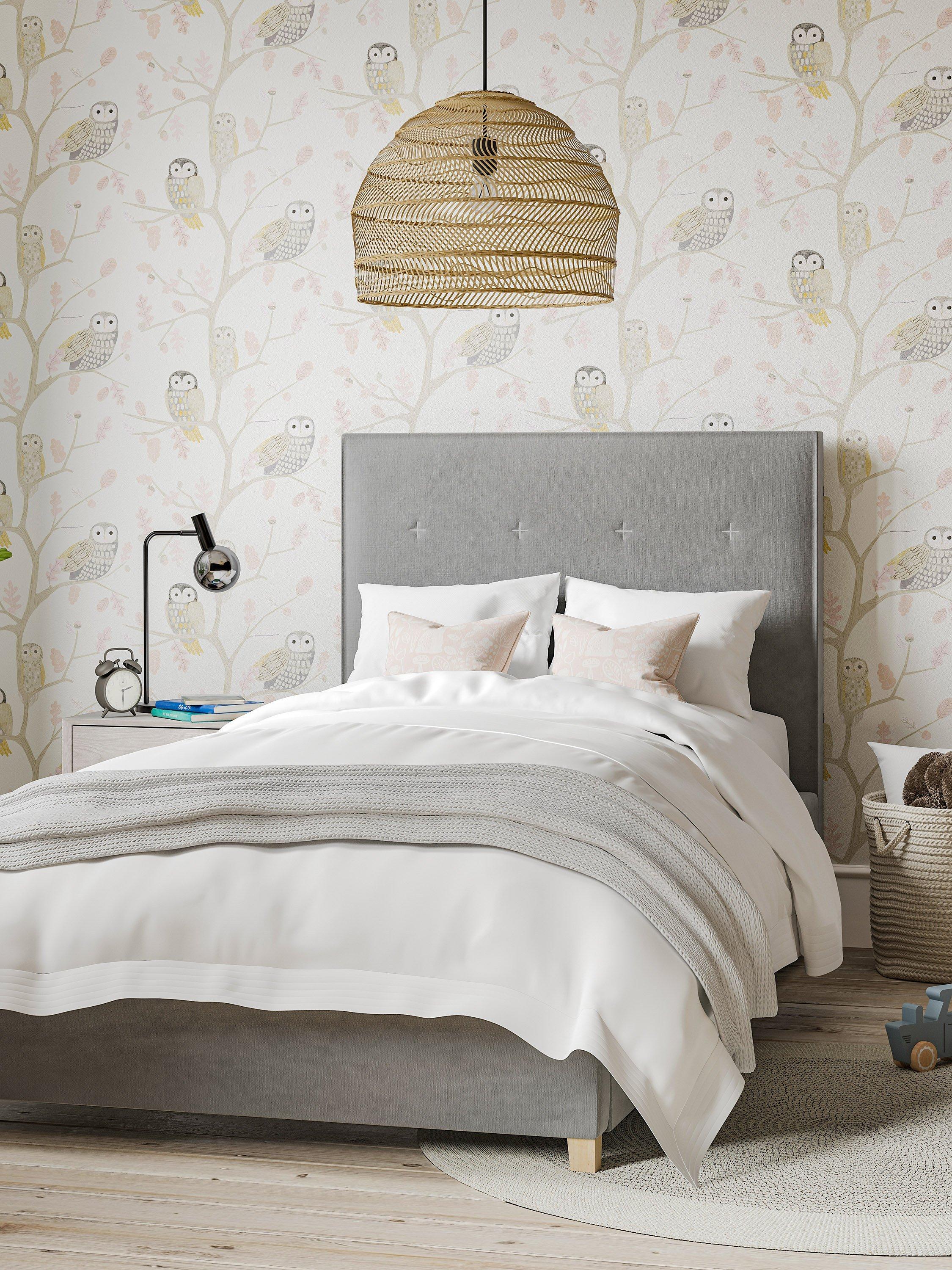 Harlequin Little Owls wallpaper, UK version