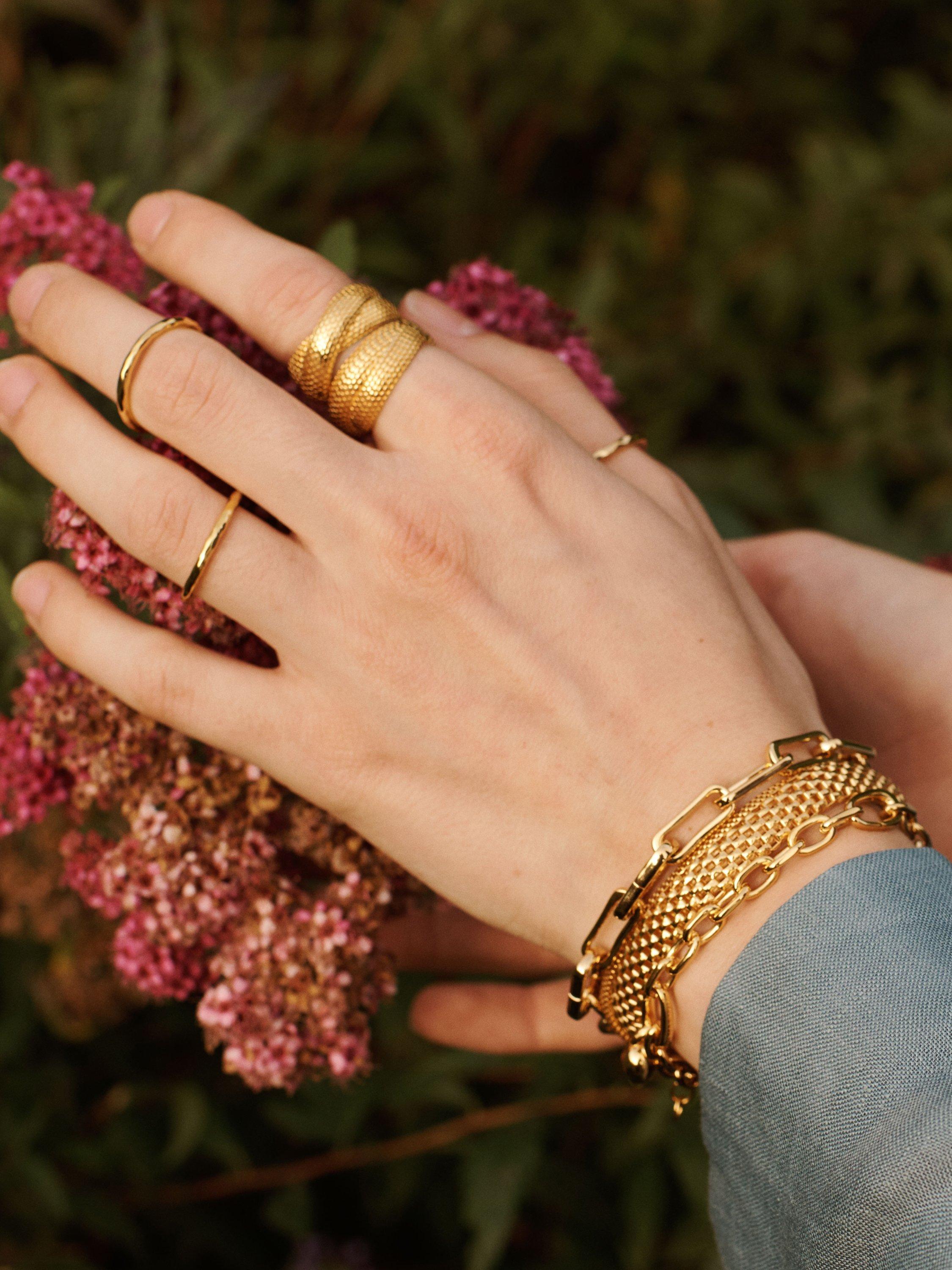 Monica Vinader cross ring gold plated vermeil, UK version