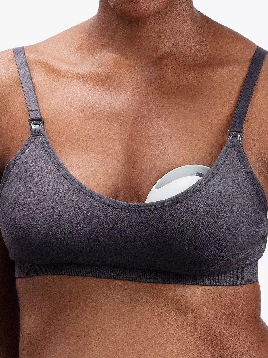 Elvie manual silicone wearable breast pump - British product