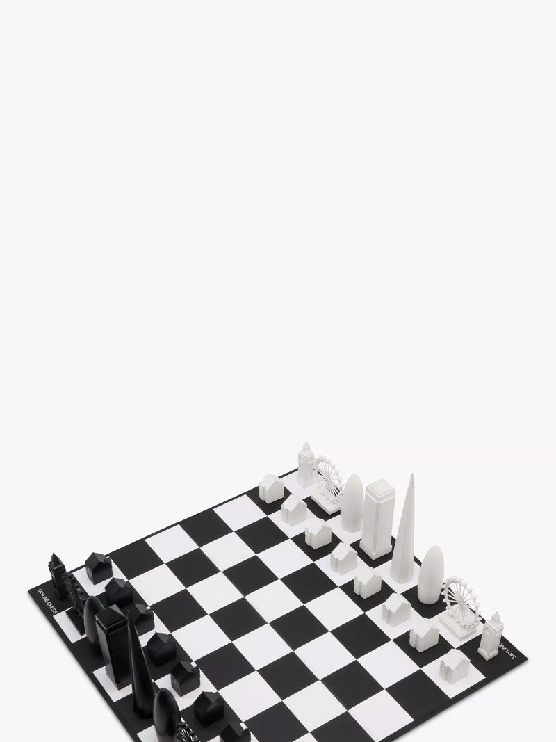 Skyline Chess London Edition chess set - British product