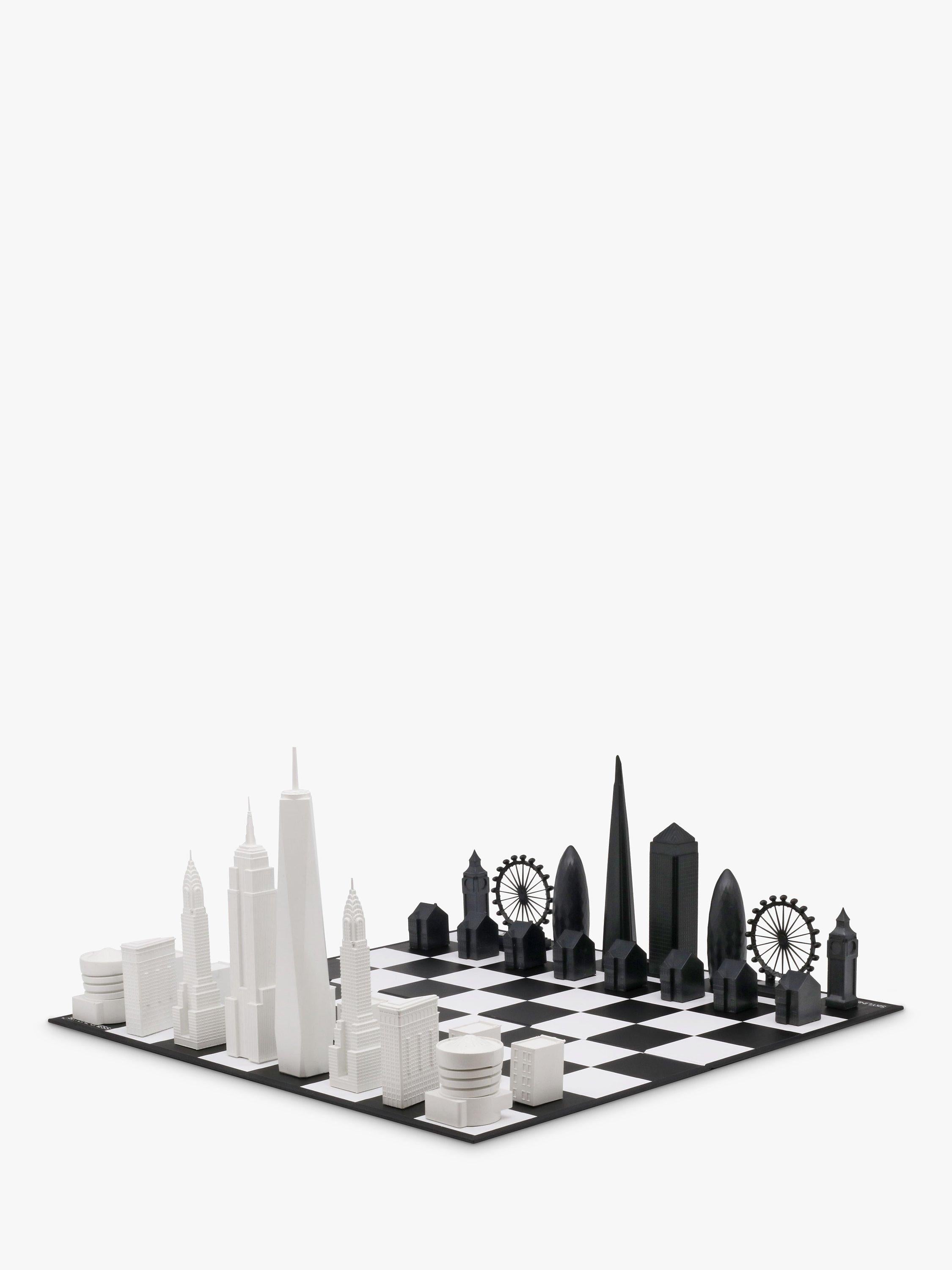 Skyline Chess Set New York vs London 32-piece (British brand)