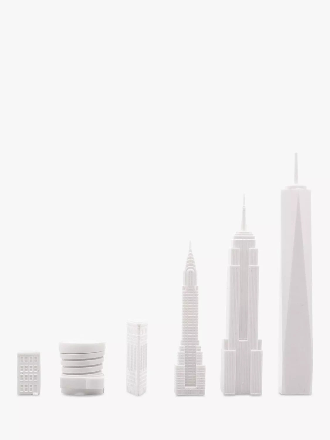 Skyline Chess New York City chess set, UK version