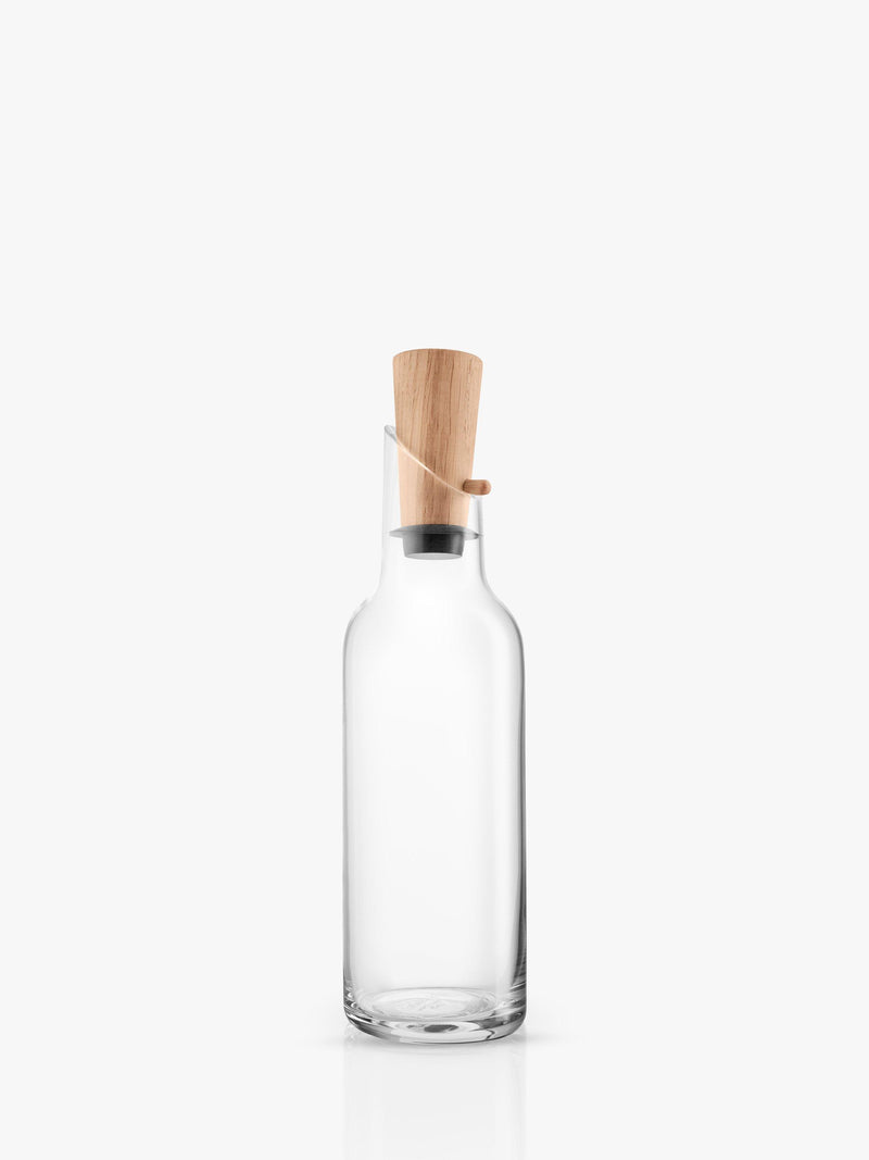 Glass Carafe with Oak Stopper for Chilling Drinks 1L