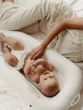 DockATot Deluxe+ White Baby Pod for 0-8 Months - British product