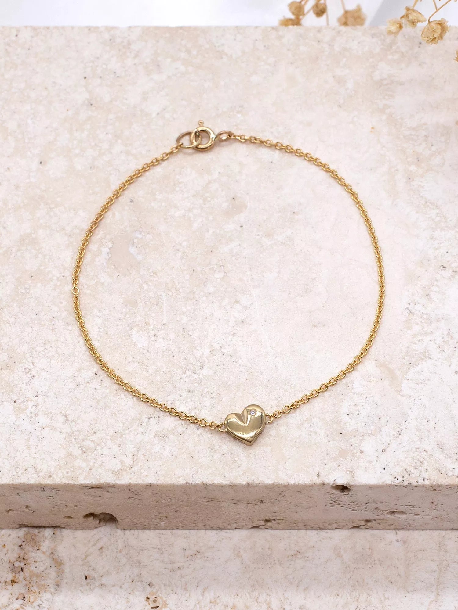IBB 9ct gold diamond heart bracelet 19cm (British brand)