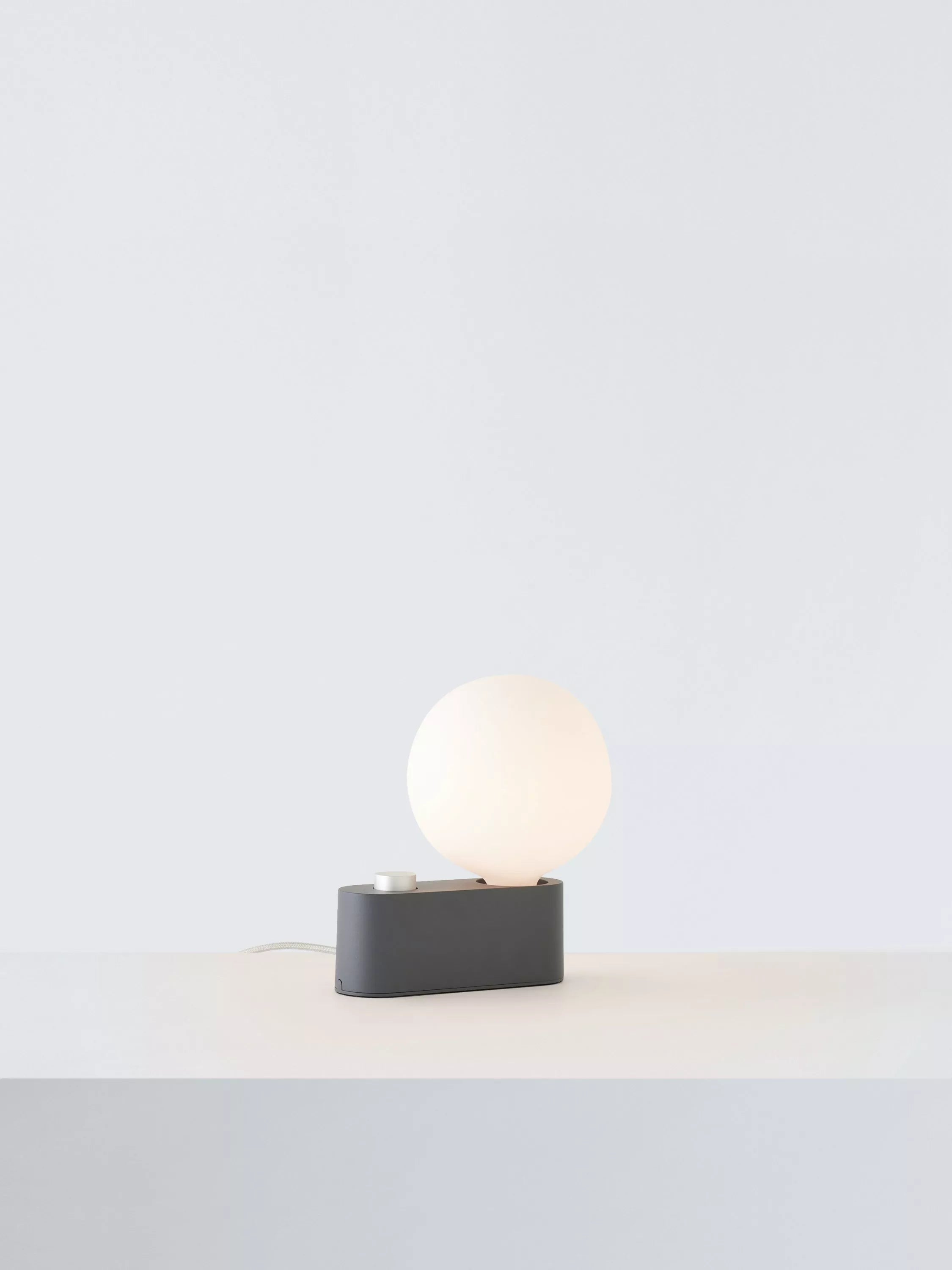 Tala Alumina table wall lamp Sphere IV LED bulb (British brand)