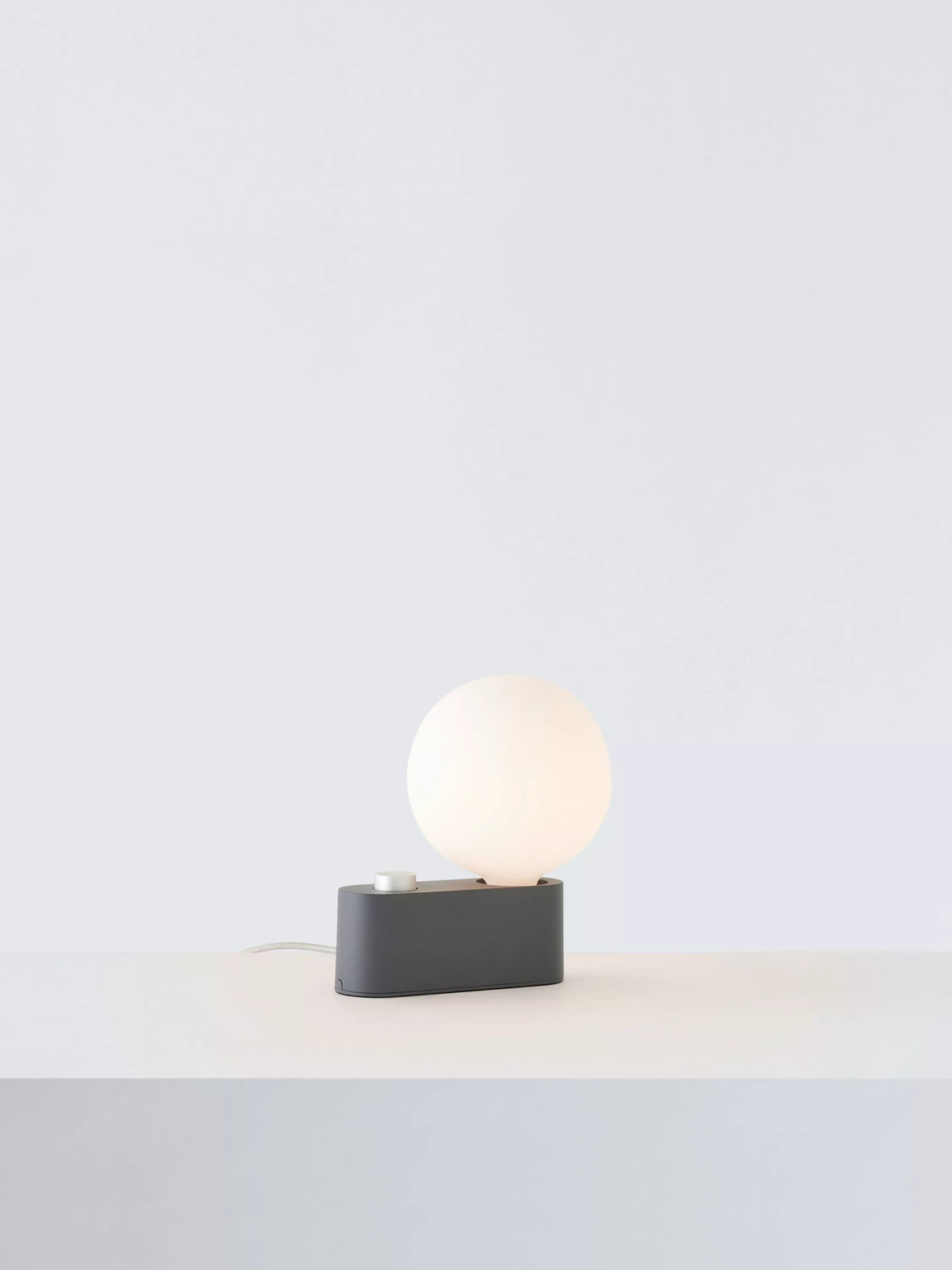 Tala Alumina table wall lamp Sphere IV LED bulb (British brand)