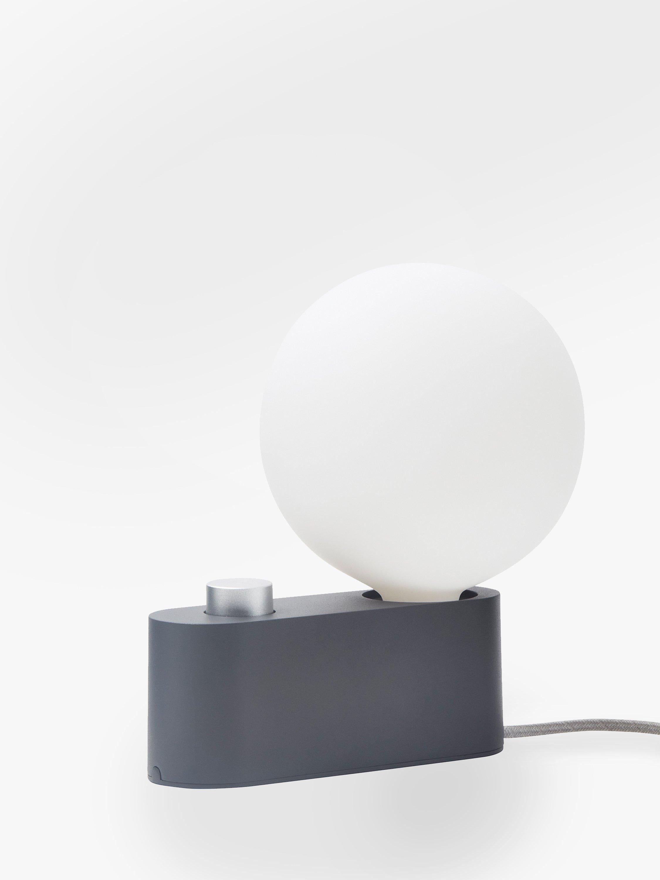 Tala Alumina table wall lamp Sphere IV LED bulb (British brand)