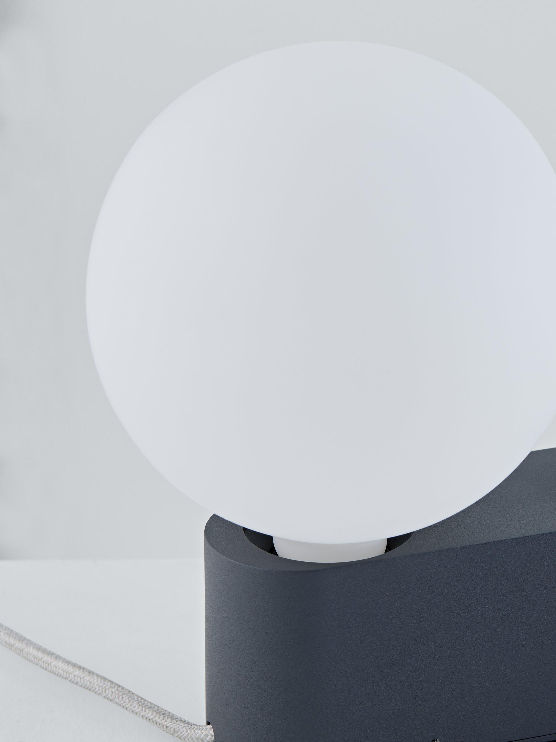 Tala Alumina table wall lamp Sphere IV LED bulb (British brand)