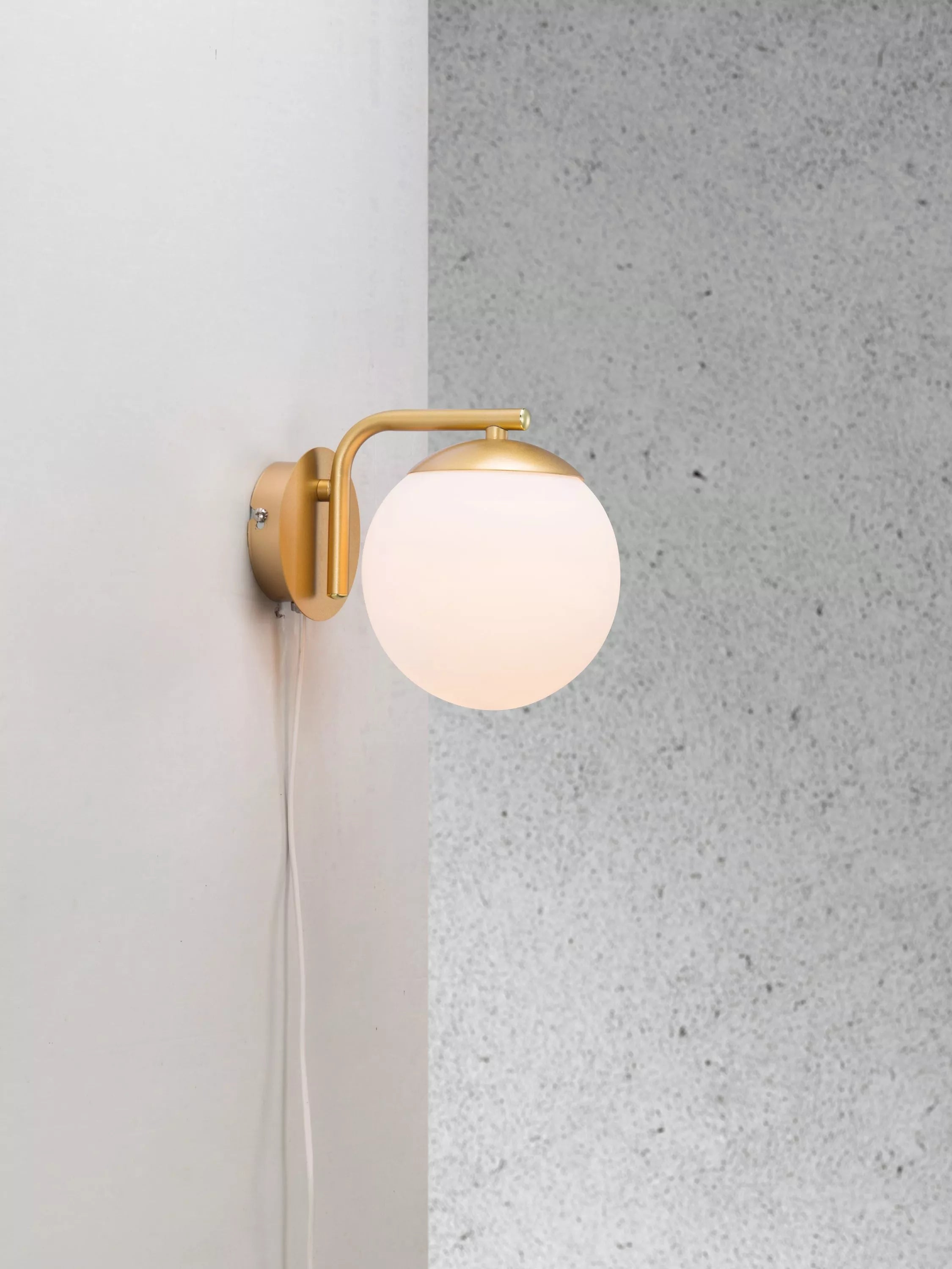 Nordlux Grant Wall Light brass - imported from the UK