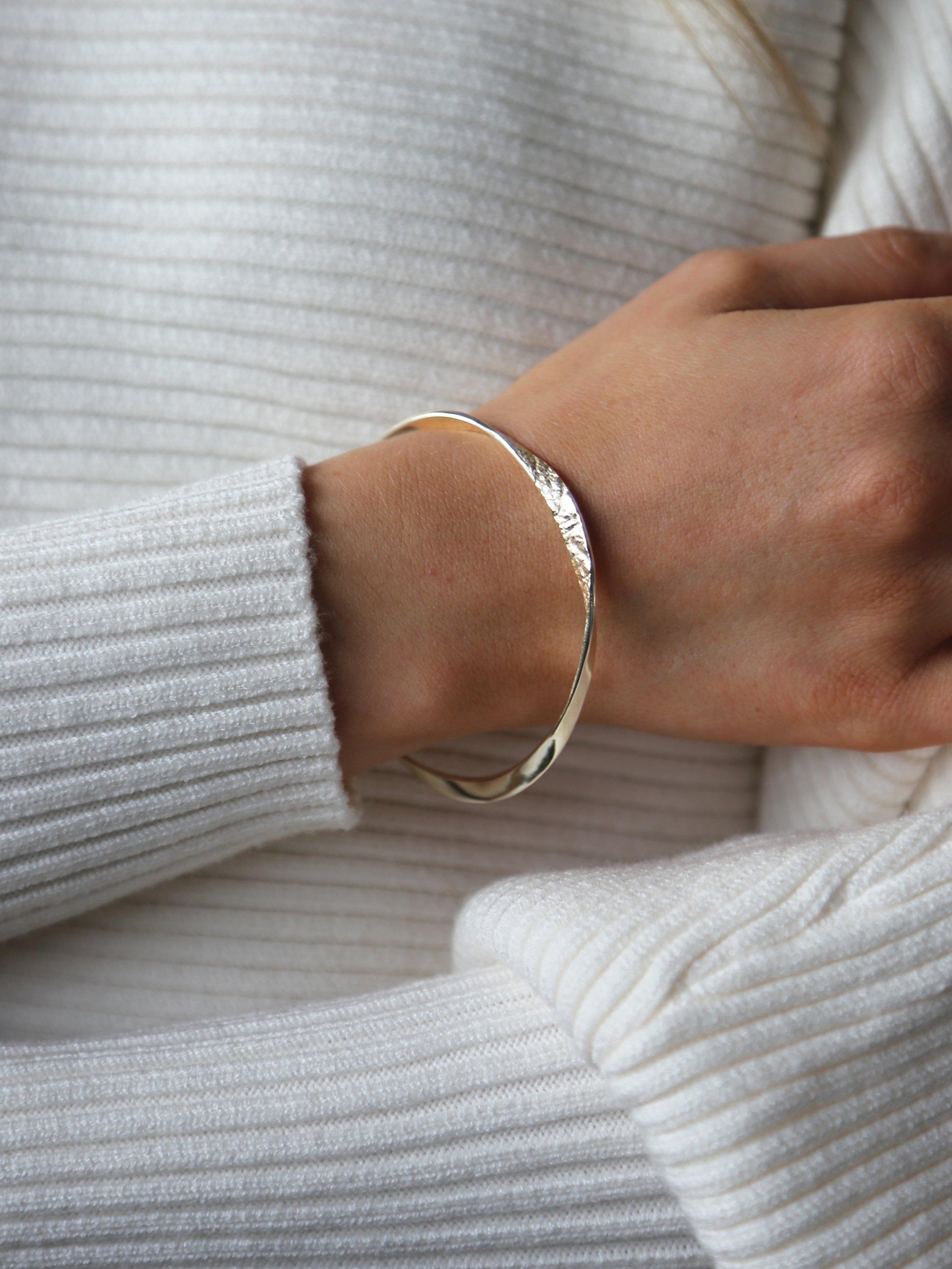 Tutti & Co textured twist bangle gold plated brass - British product