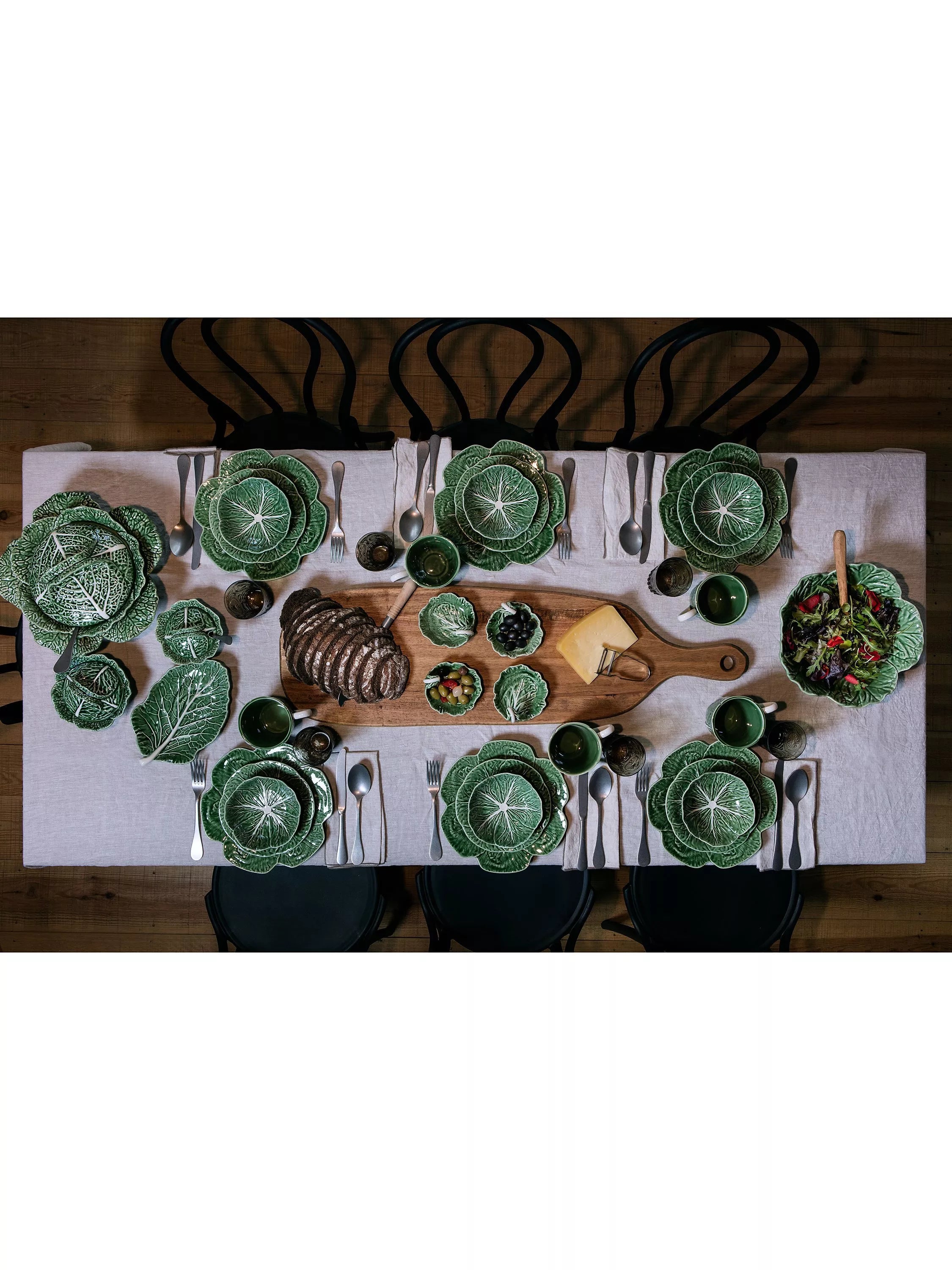 Bordallo Pinheiro cabbage earthenware dinner plate 26.5cm - British product